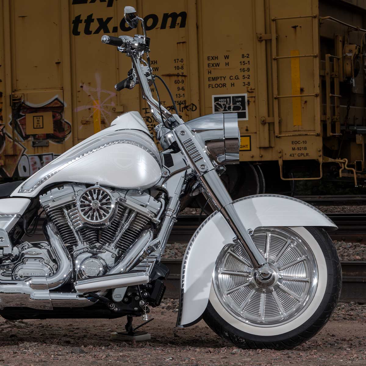 KlipHanger Handlebars for H-D® 2008-2013 Road Glide, 2008-2024 Road King and 2008-2017 Softail - Image 4
