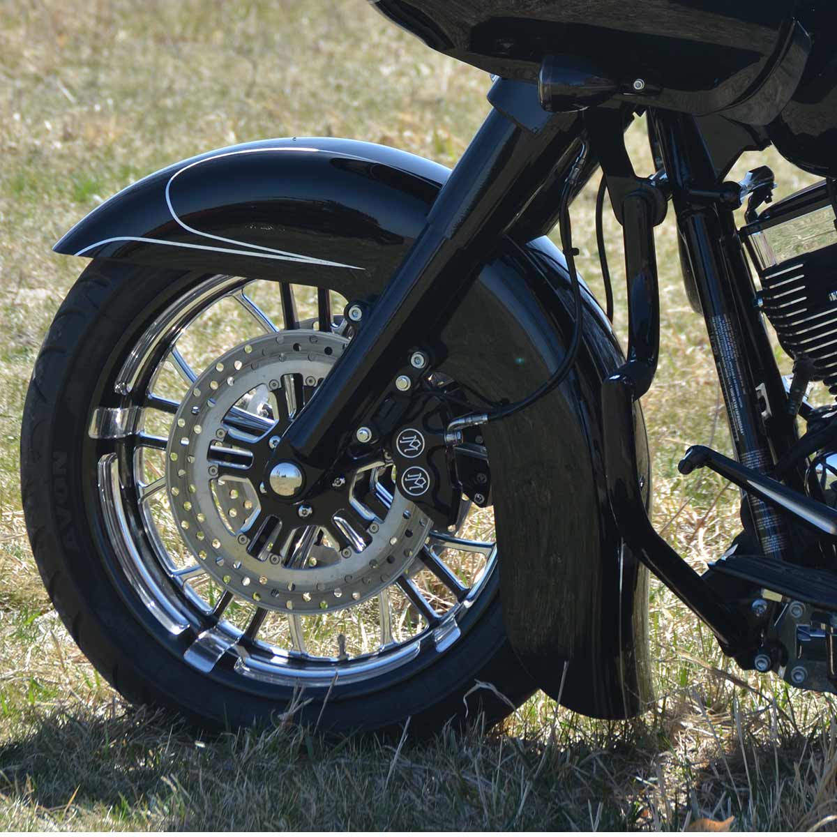 Benchmark Front Fender Fit Kit for H-D® 2014-2026 Street Glide, Road Glide and Road King - Image 3