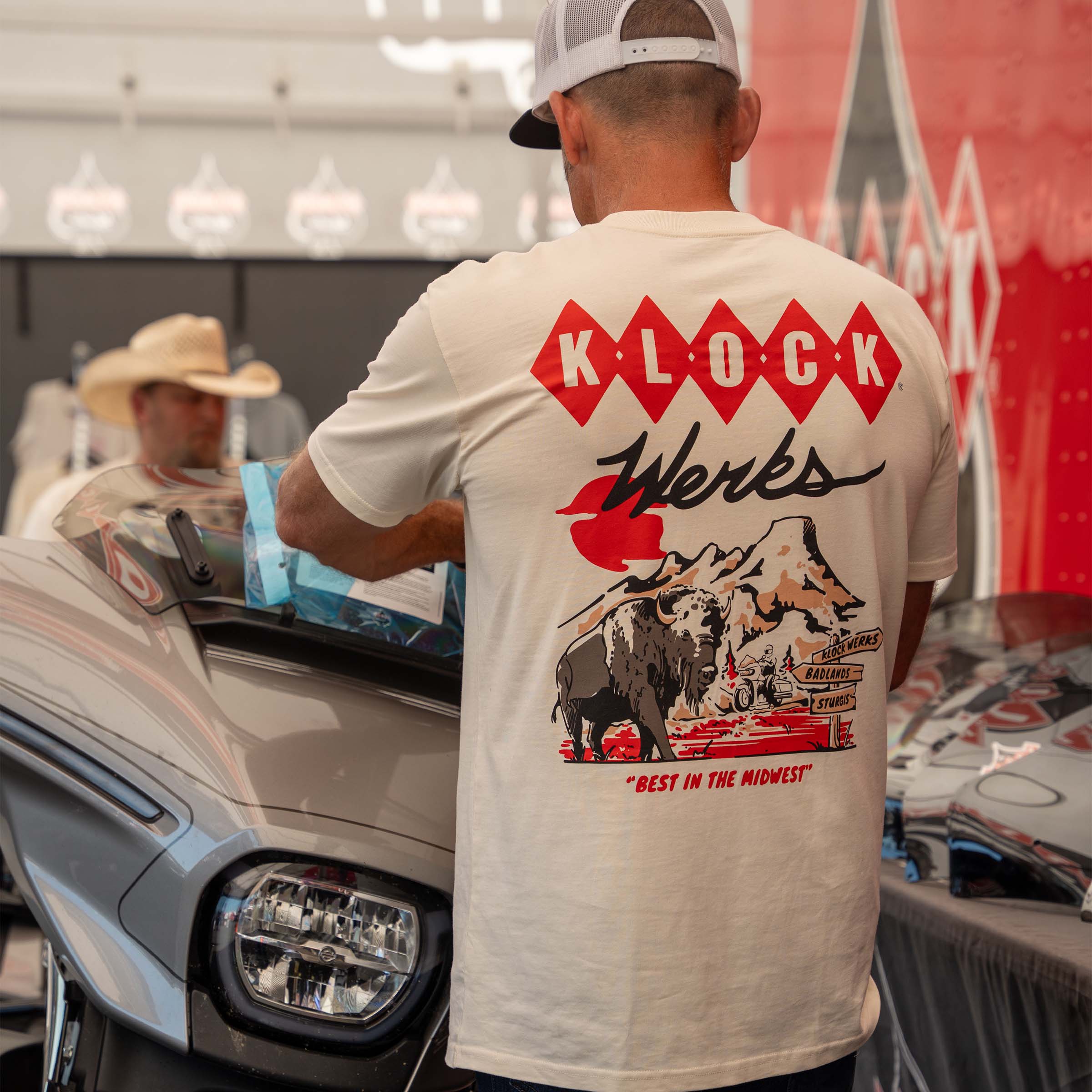 Best in the Midwest T-Shirt - Image 8