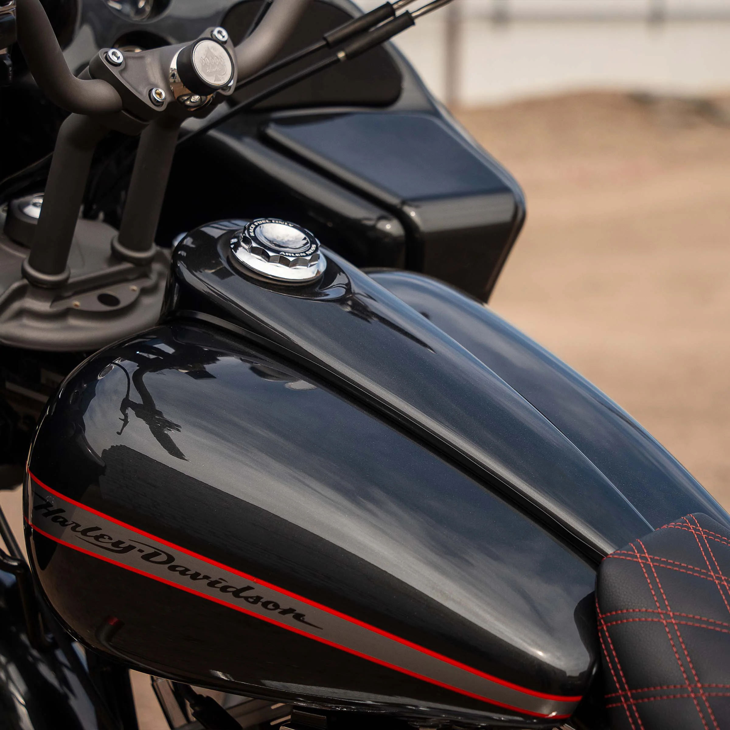 Curvaceous Metal Dash for H-D® 1997-2025 Street Glide (FLHT, FLHX) and Road Glide (FLTR) - Image 6