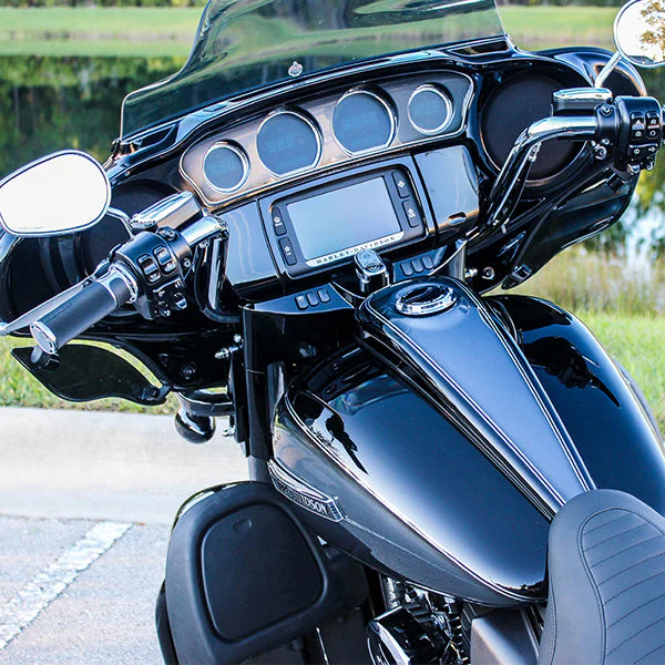 Curvaceous Metal Dash for H-D® 1997-2025 Street Glide (FLHT, FLHX) and Road Glide (FLTR) - Image 9