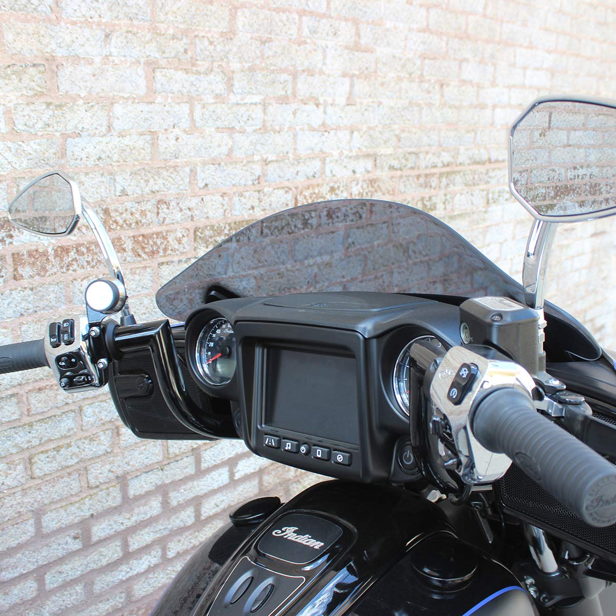 Ergo Handlebars for Indian® 2018-2020 Chieftain and Roadmaster - Image 5