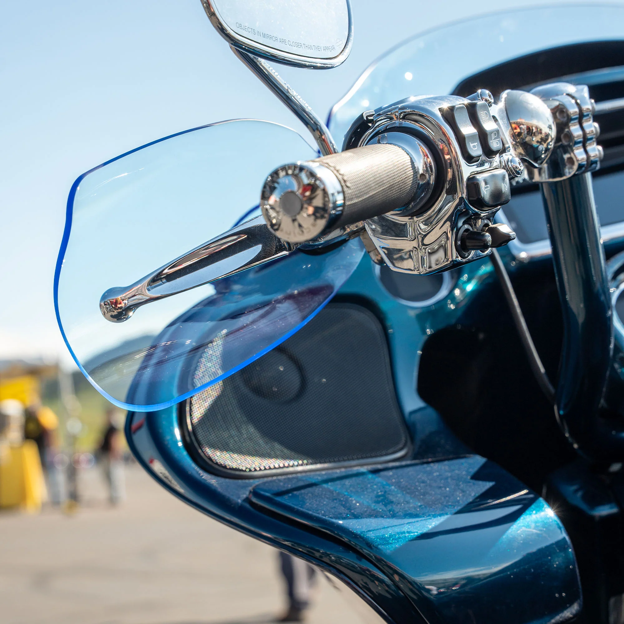 Flare® Hand Guards for Harley-Davidson® Motorcycles - Image 41