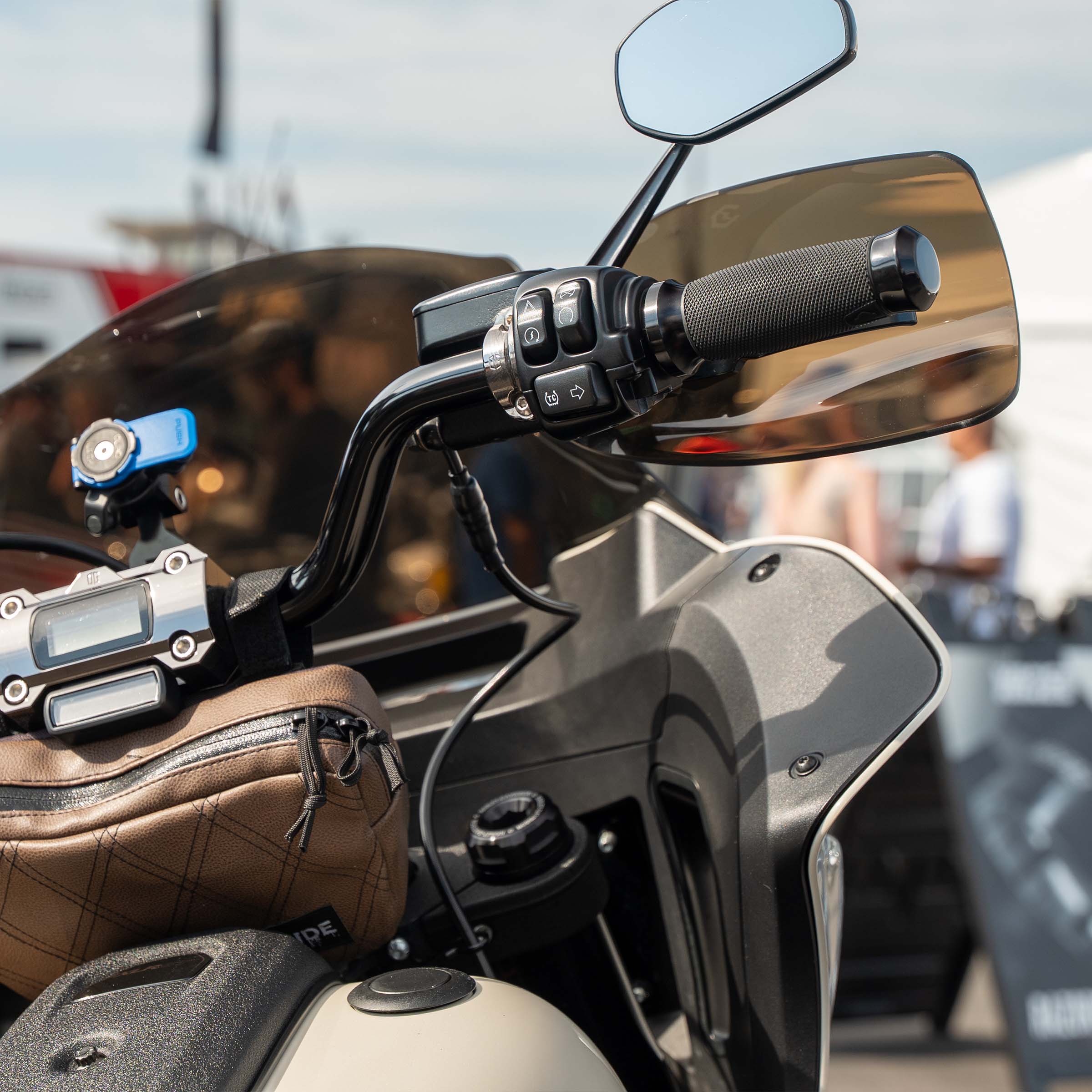 Flare® Hand Guards for Harley-Davidson® Motorcycles - Image 76