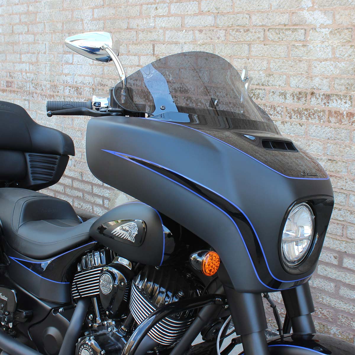 FlareĀ® Windshield for IndianĀ® 2014-2026 Chieftain and Roadmaster - Image 9