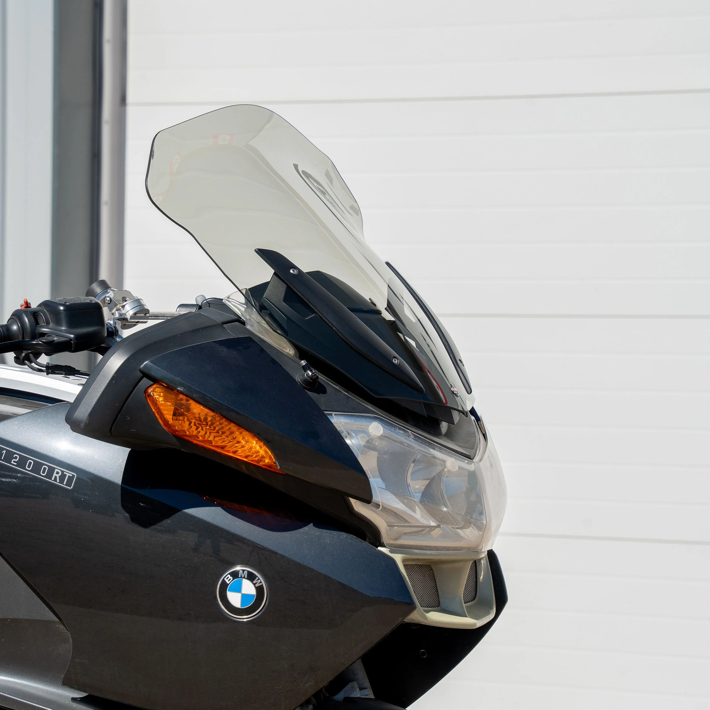 Flare® Windshield for BMW® 2005-2013 R 1200 RT - Image 5