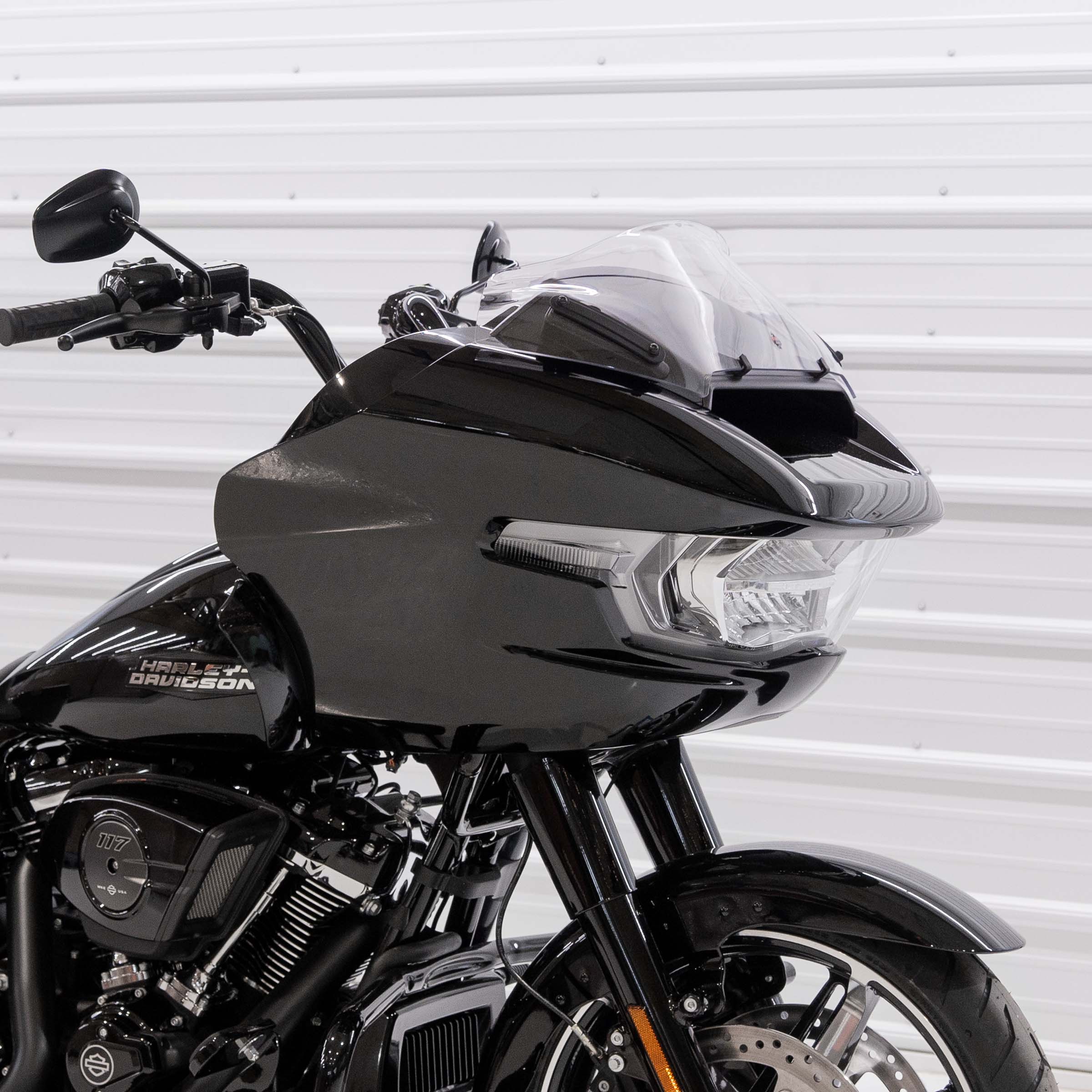 FlareĀ® Windshield for Harley-DavidsonĀ® 2023.5-2026 Road Glide (FLTR) - Image 10