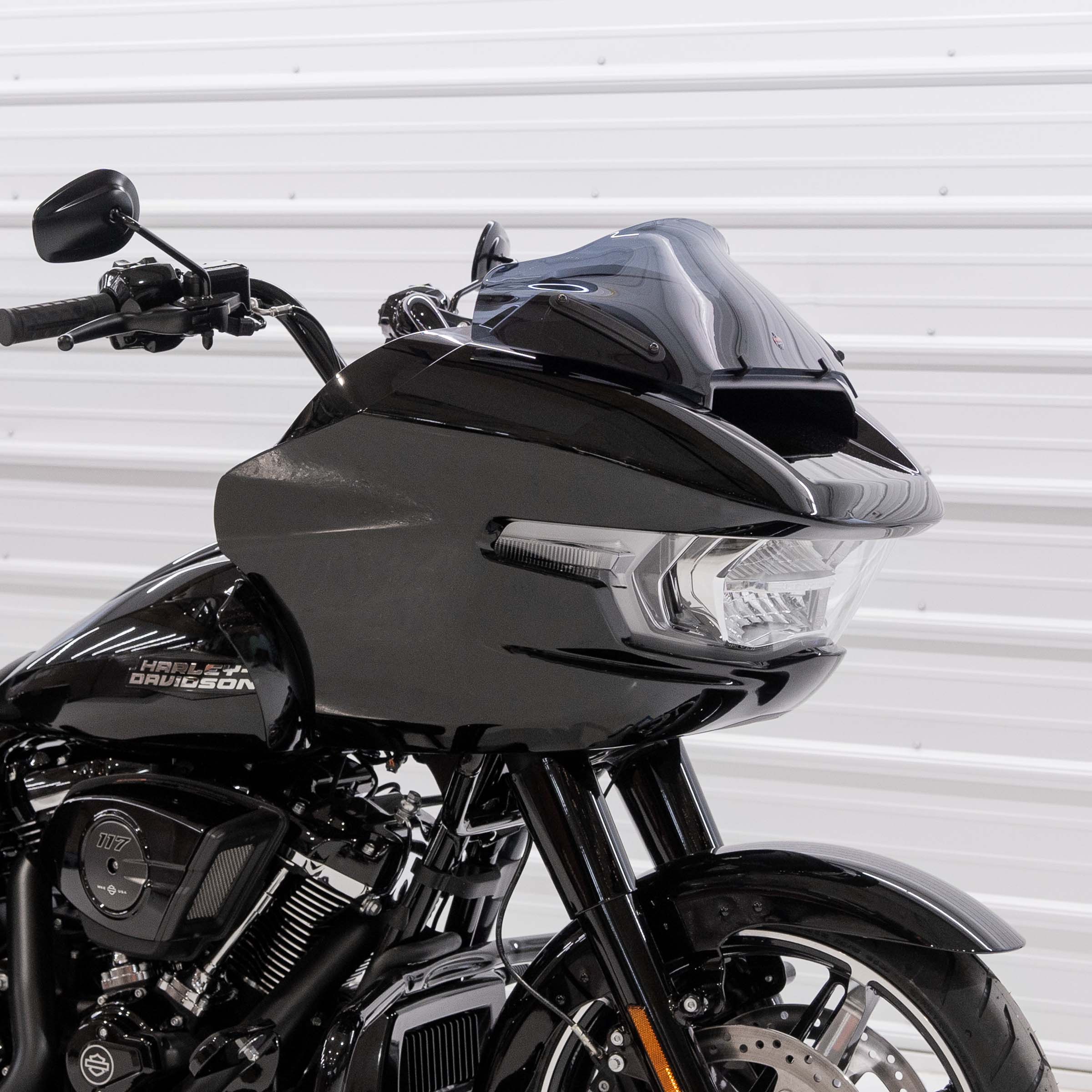 FlareĀ® Windshield for Harley-DavidsonĀ® 2023.5-2026 Road Glide (FLTR) - Image 18