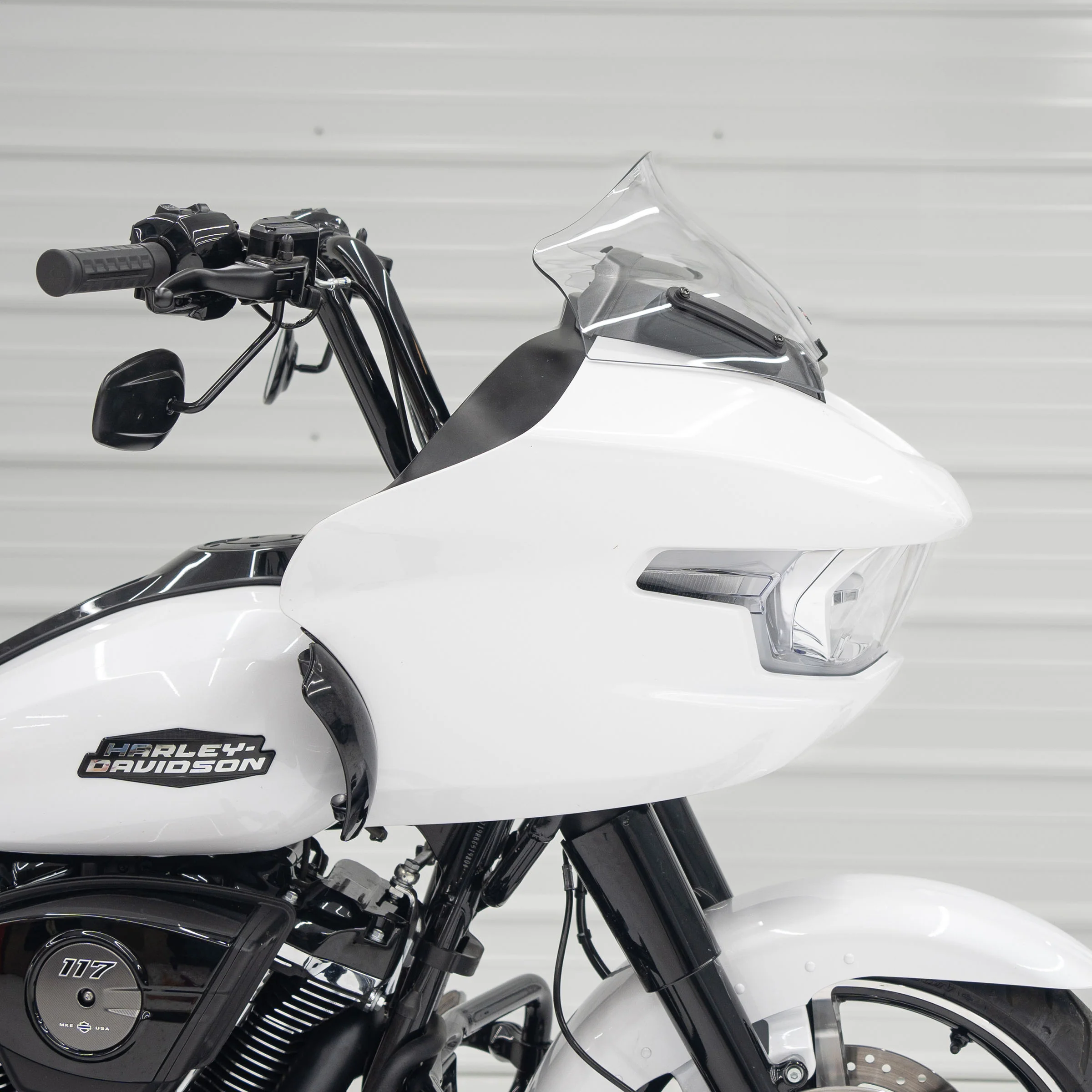 FlareĀ® Windshield for Harley-DavidsonĀ® 2023.5-2026 Road Glide (FLTR) - Image 27