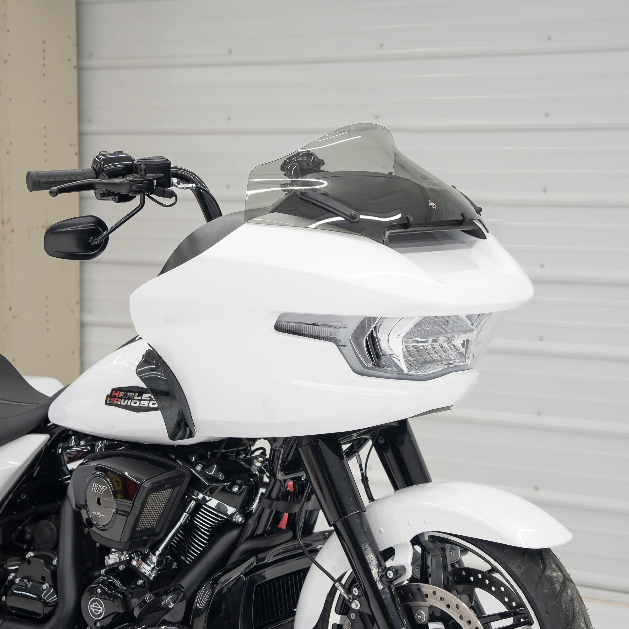 FlareĀ® Windshield for Harley-DavidsonĀ® 2023.5-2026 Road Glide (FLTR) - Image 30