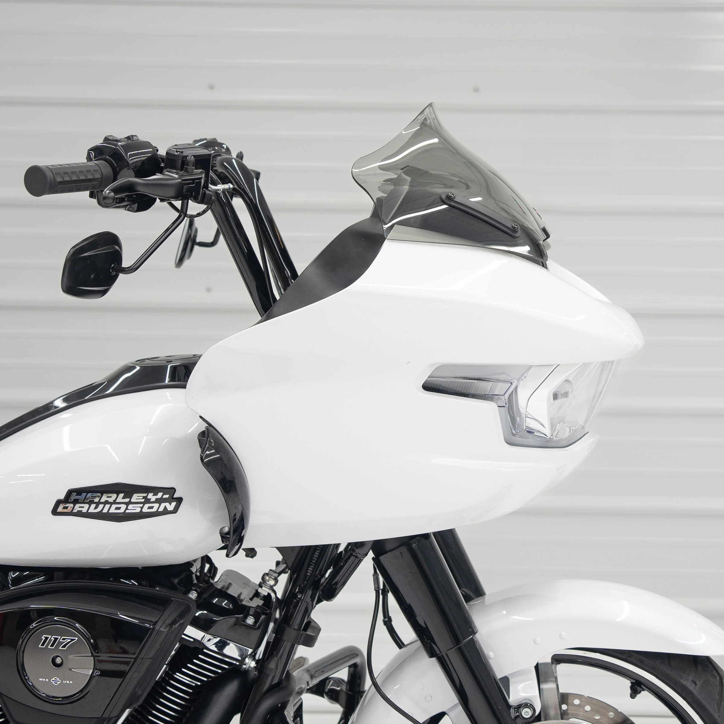FlareĀ® Windshield for Harley-DavidsonĀ® 2023.5-2026 Road Glide (FLTR) - Image 31