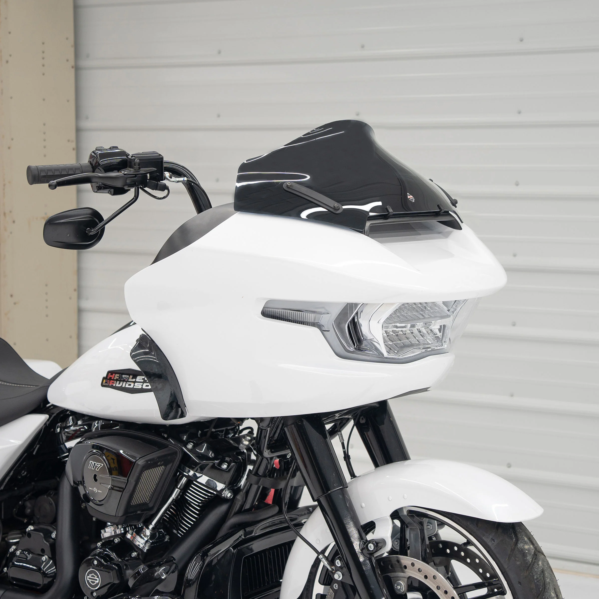 FlareĀ® Windshield for Harley-DavidsonĀ® 2023.5-2026 Road Glide (FLTR) - Image 38