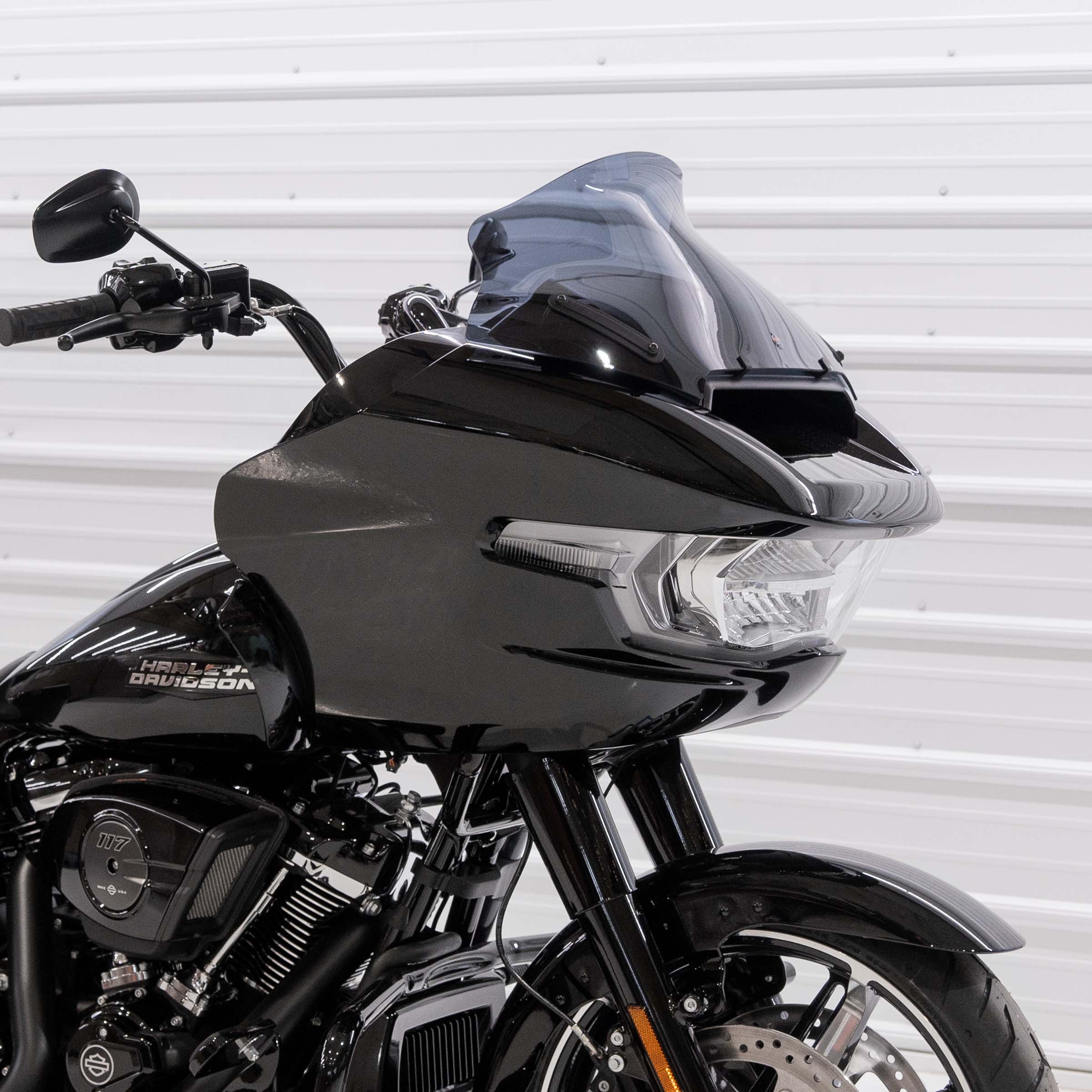 FlareĀ® Windshield for Harley-DavidsonĀ® 2023.5-2026 Road Glide (FLTR) - Image 46