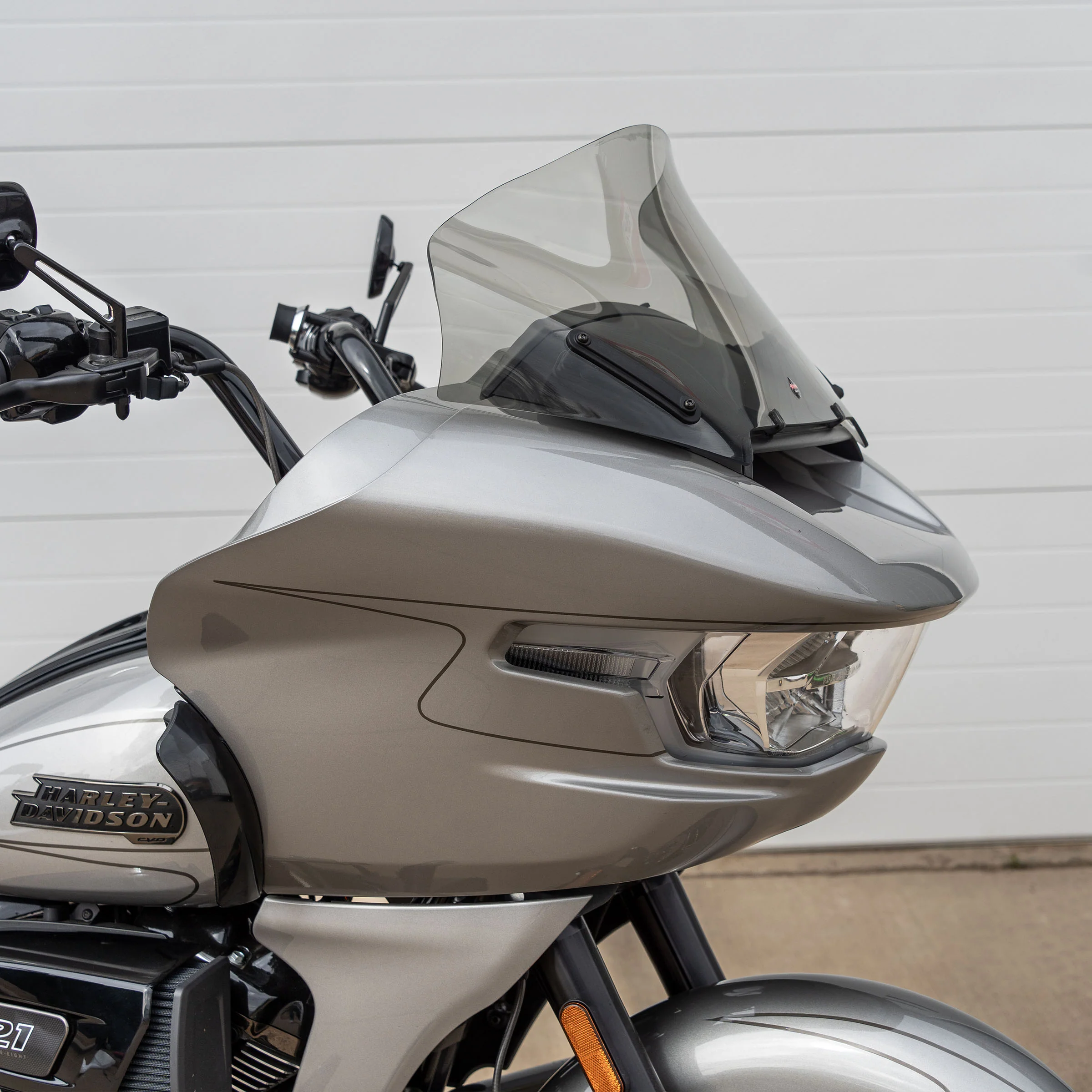FlareĀ® Windshield for Harley-DavidsonĀ® 2023.5-2026 Road Glide (FLTR) - Image 51