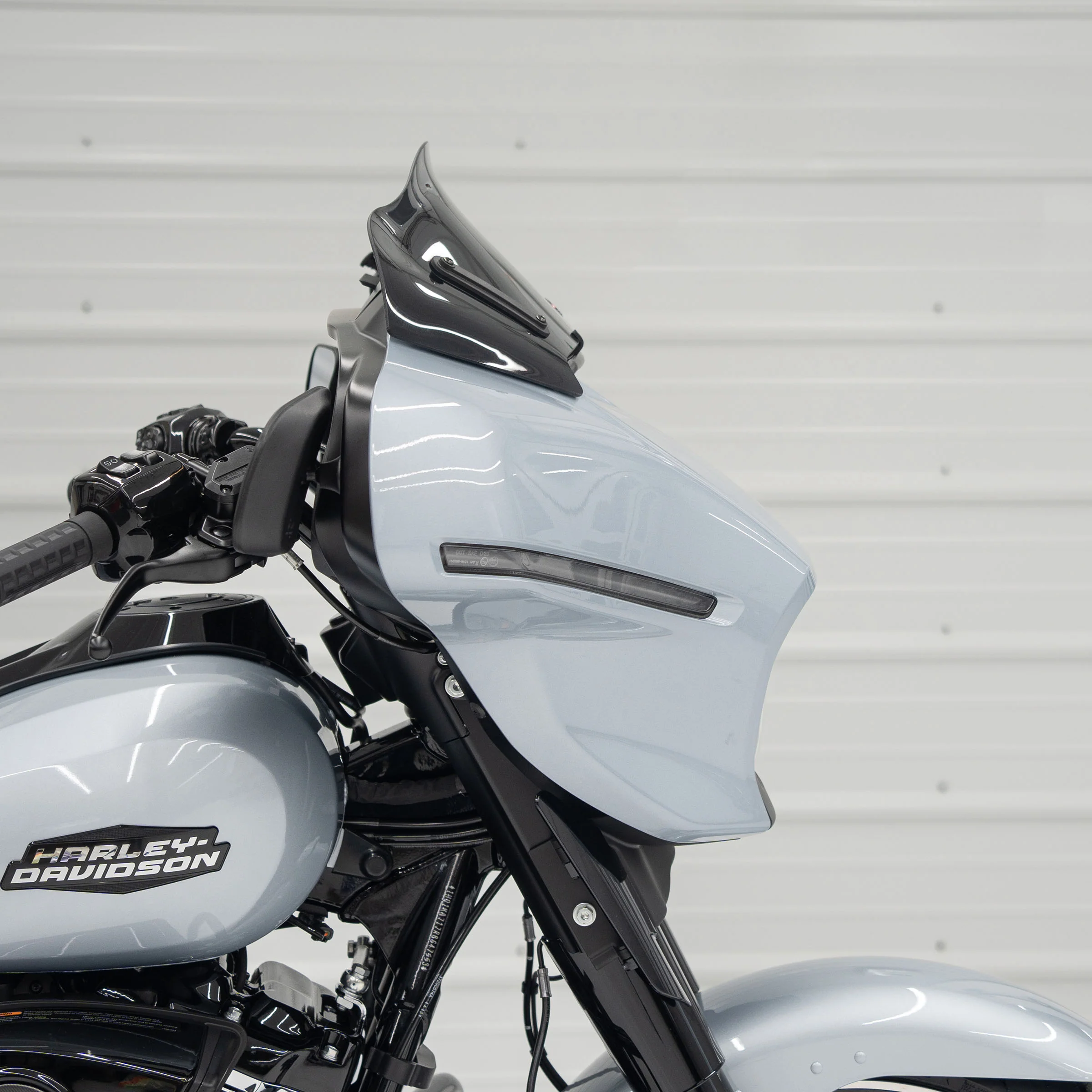 FlareĀ® Windshield for Harley-DavidsonĀ® 2023.5-2026 Street Glide (FLHX) - Image 36