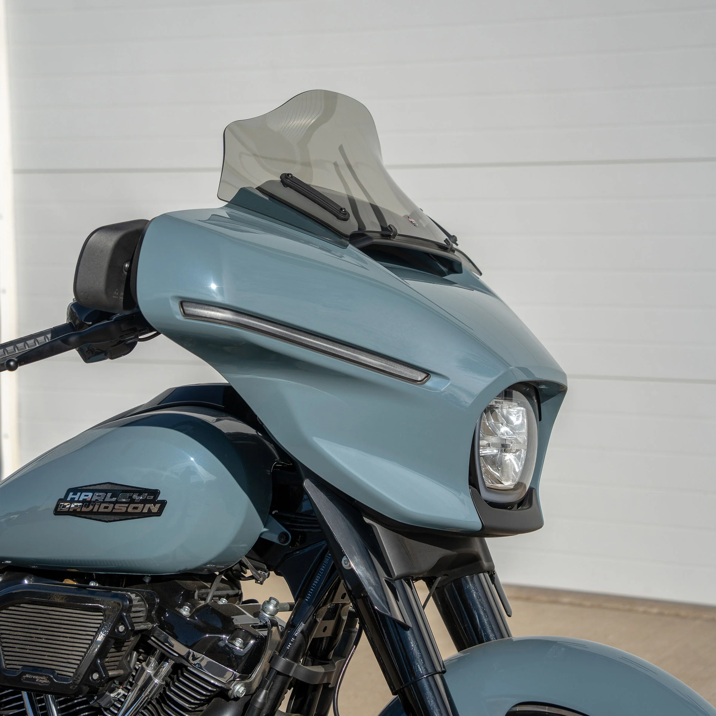 FlareĀ® Windshield for Harley-DavidsonĀ® 2023.5-2026 Street Glide (FLHX) - Image 40