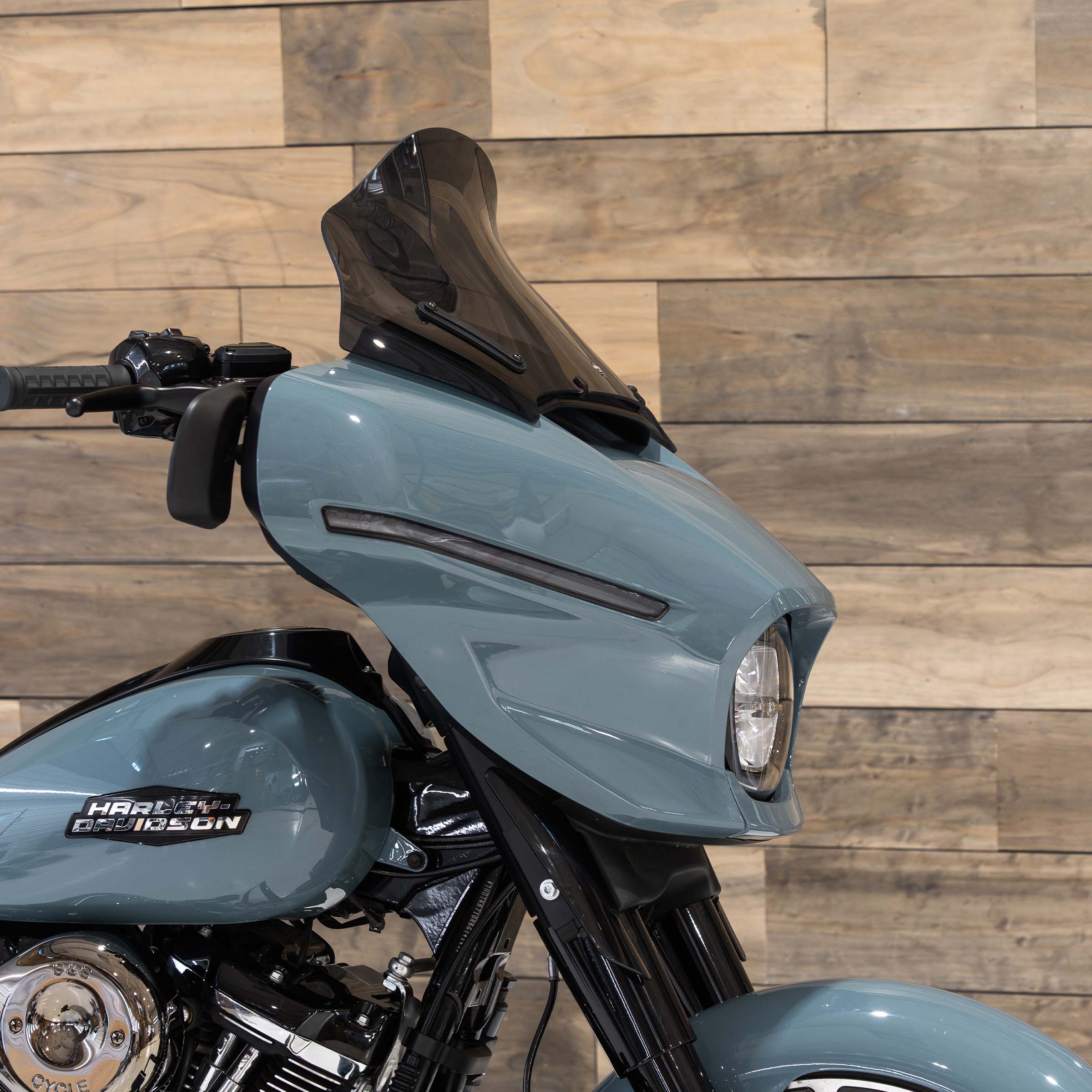 FlareĀ® Windshield for Harley-DavidsonĀ® 2023.5-2026 Street Glide (FLHX) - Image 54