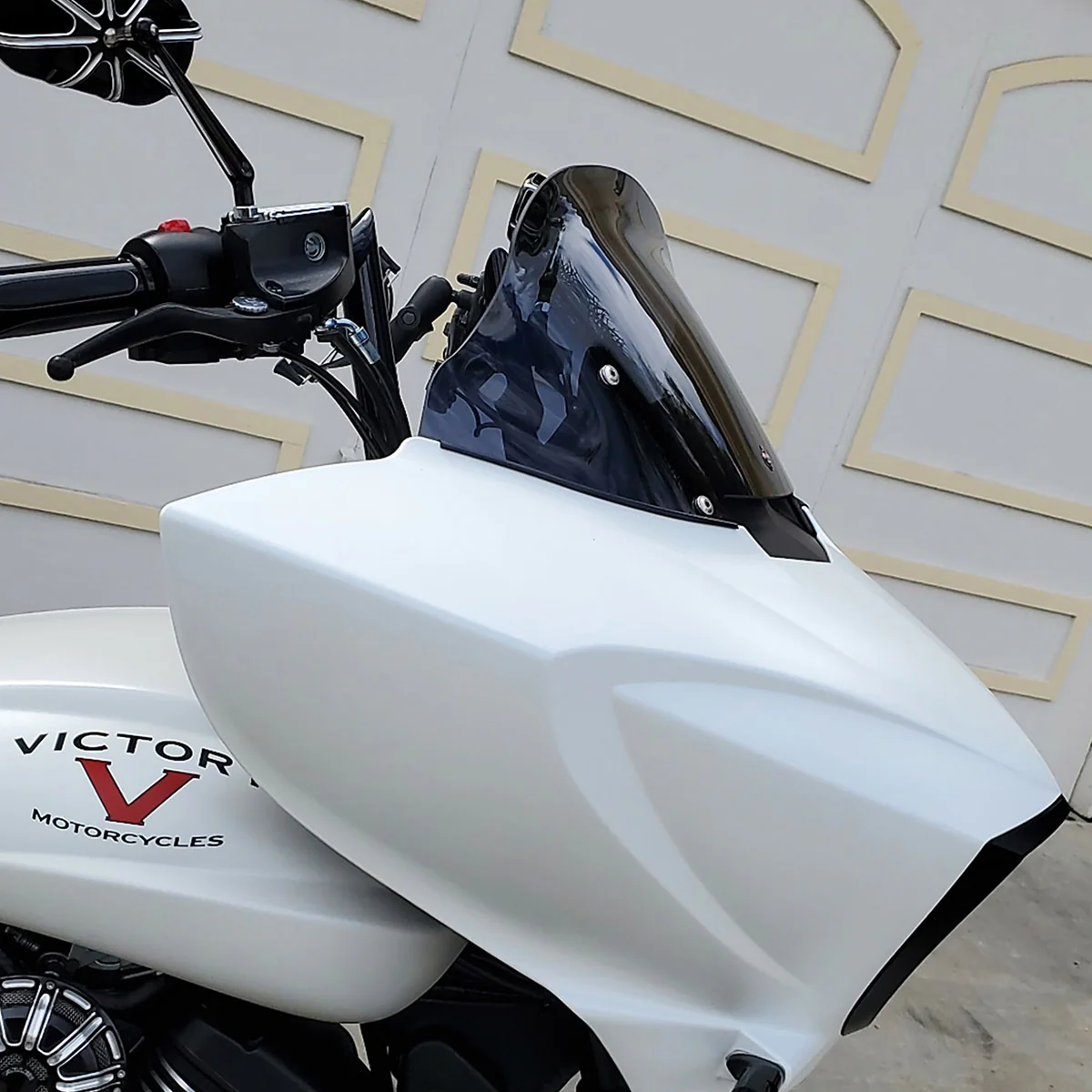 Flare® Windshield For Victory® 2010-2017 Cross Country and Magnum - Image 9