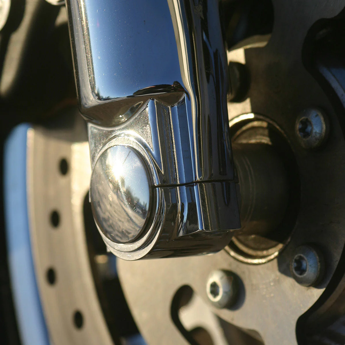 Fork-N-Finish Piece - Lower Fork Leg Cap for H-D® 2000-2013 Street Glide, Road Glide and Road King - Image 5