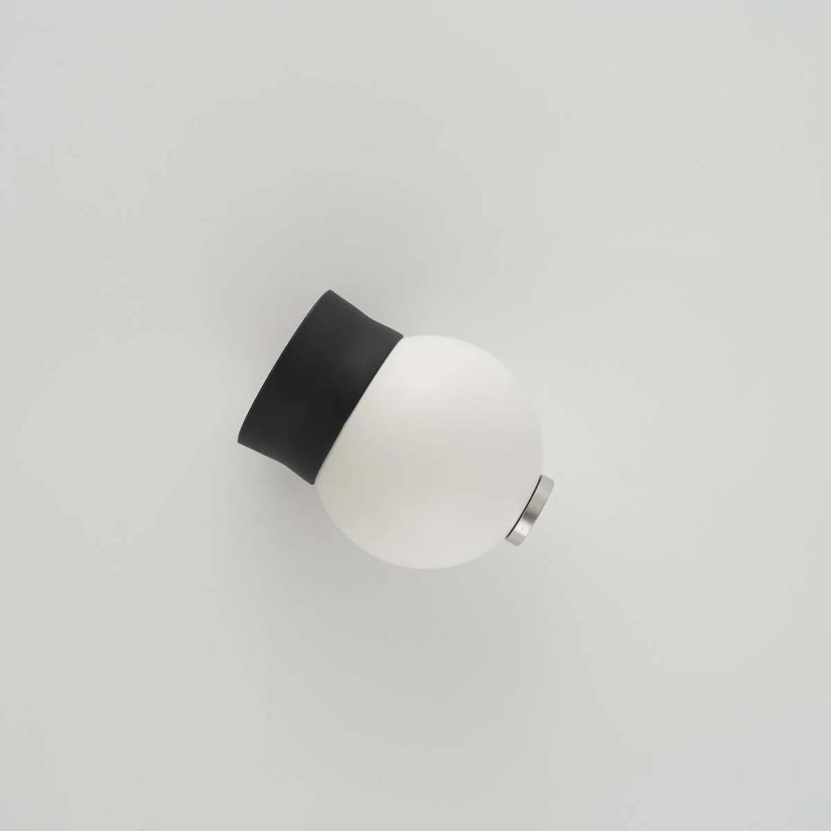 iOwall™ Universal Magnetic Phone Mount - Image 11