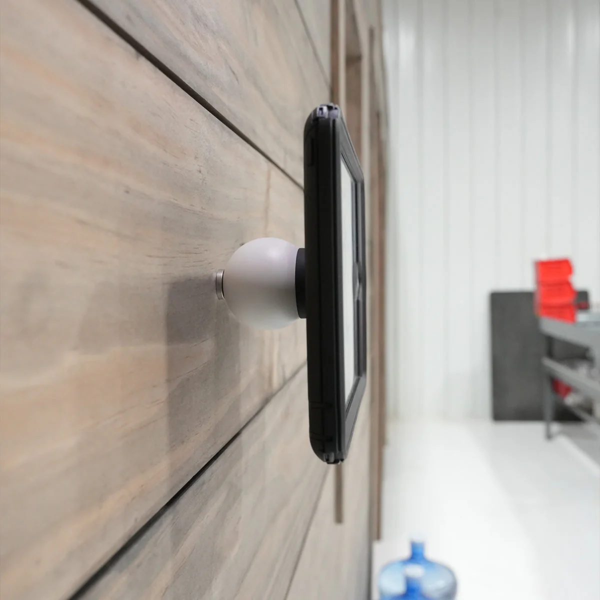 iOwall™ Universal Magnetic Phone Mount - Image 3