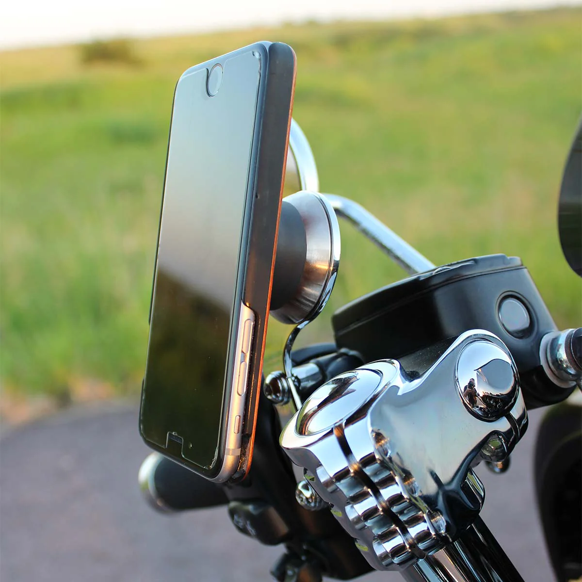 iOmounts® Magnetic Phone Mount for Harley-Davidson® - Image 20