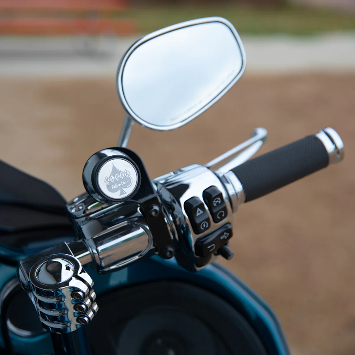iOmounts® Magnetic Phone Mount for Harley-Davidson® - Image 23