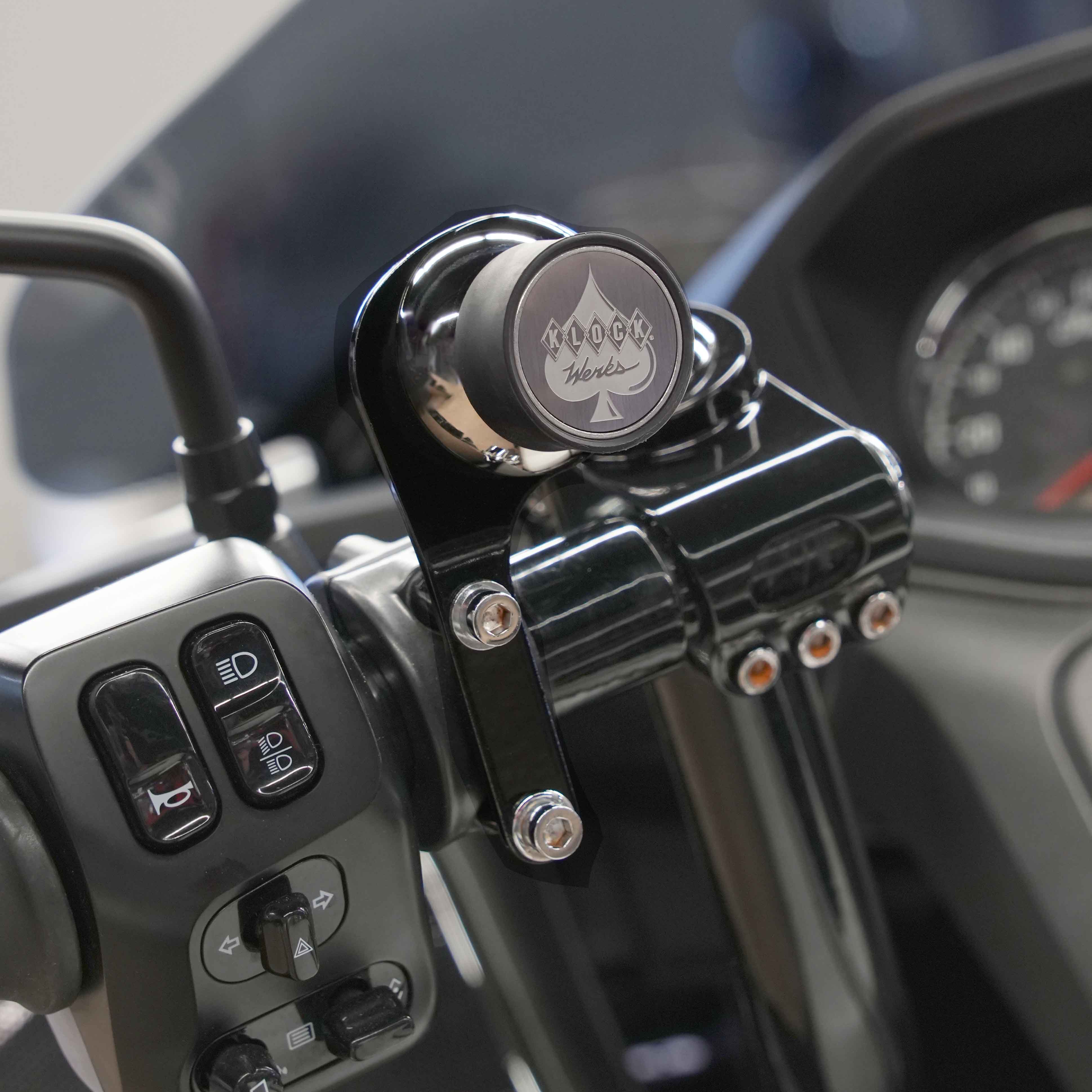 iOmounts® Magnetic Phone Mount for Indian® 2014-2026 Chief, Chieftain, Roadmaster and Springfield - Image 12