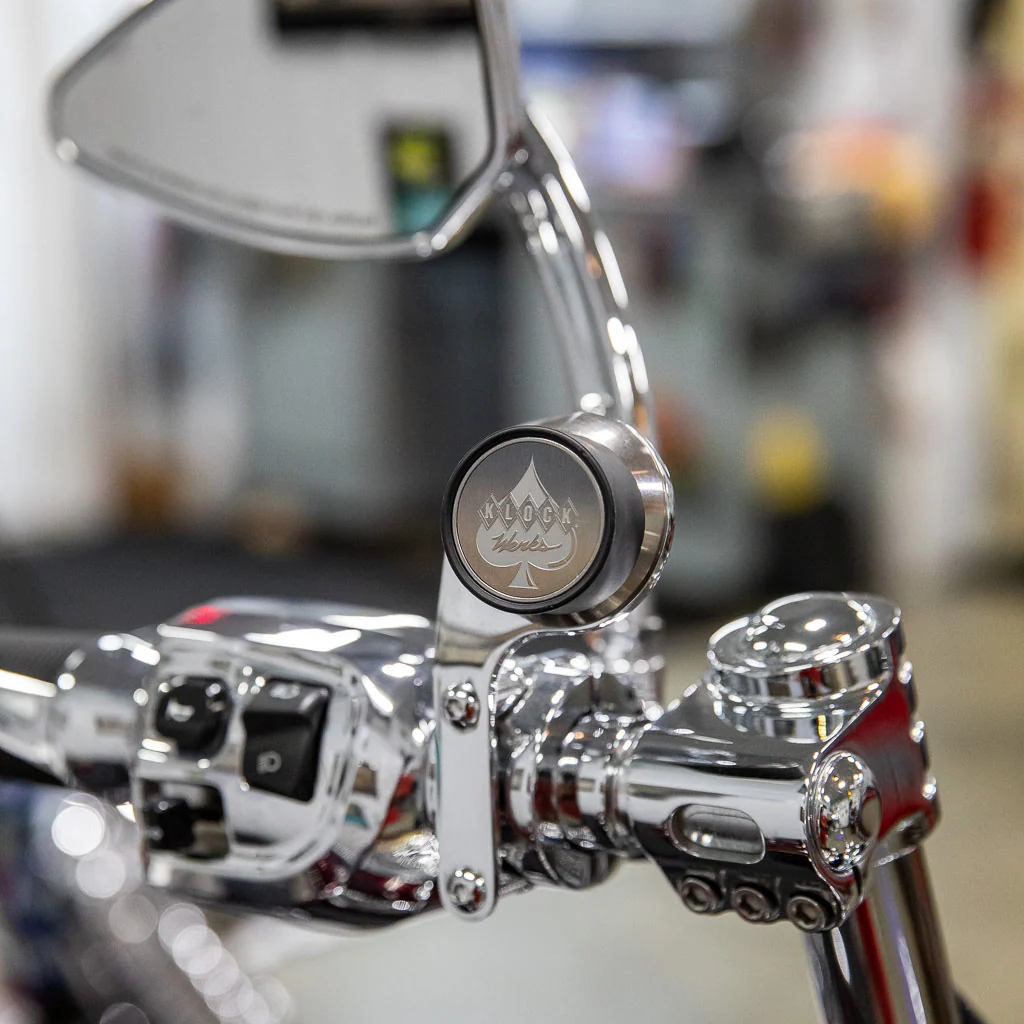 iOmounts® Magnetic Phone Mount for Indian® 2014-2026 Chief, Chieftain, Roadmaster and Springfield - Image 15