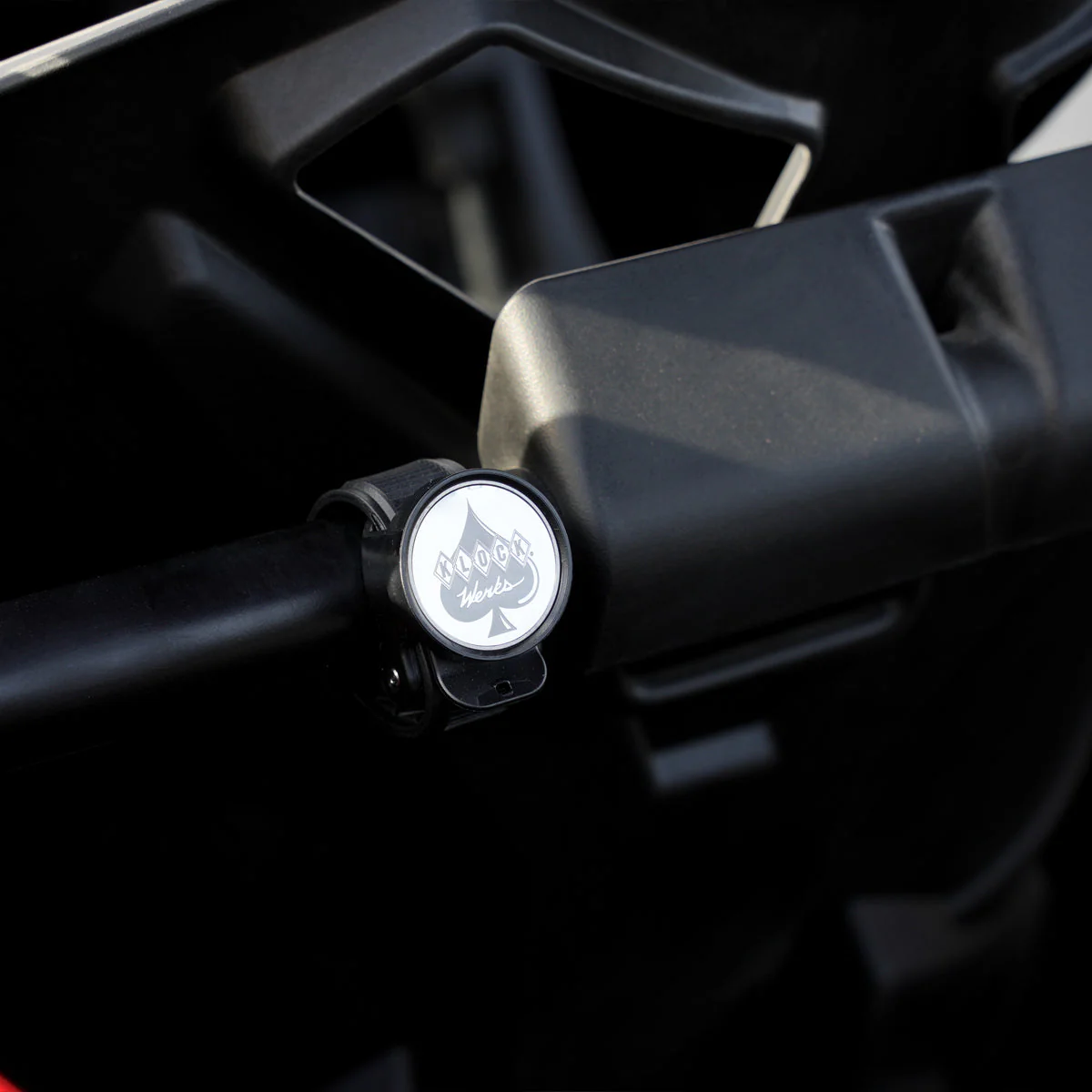 iOmounts® nomad™ Universal Phone Mount - Image 7