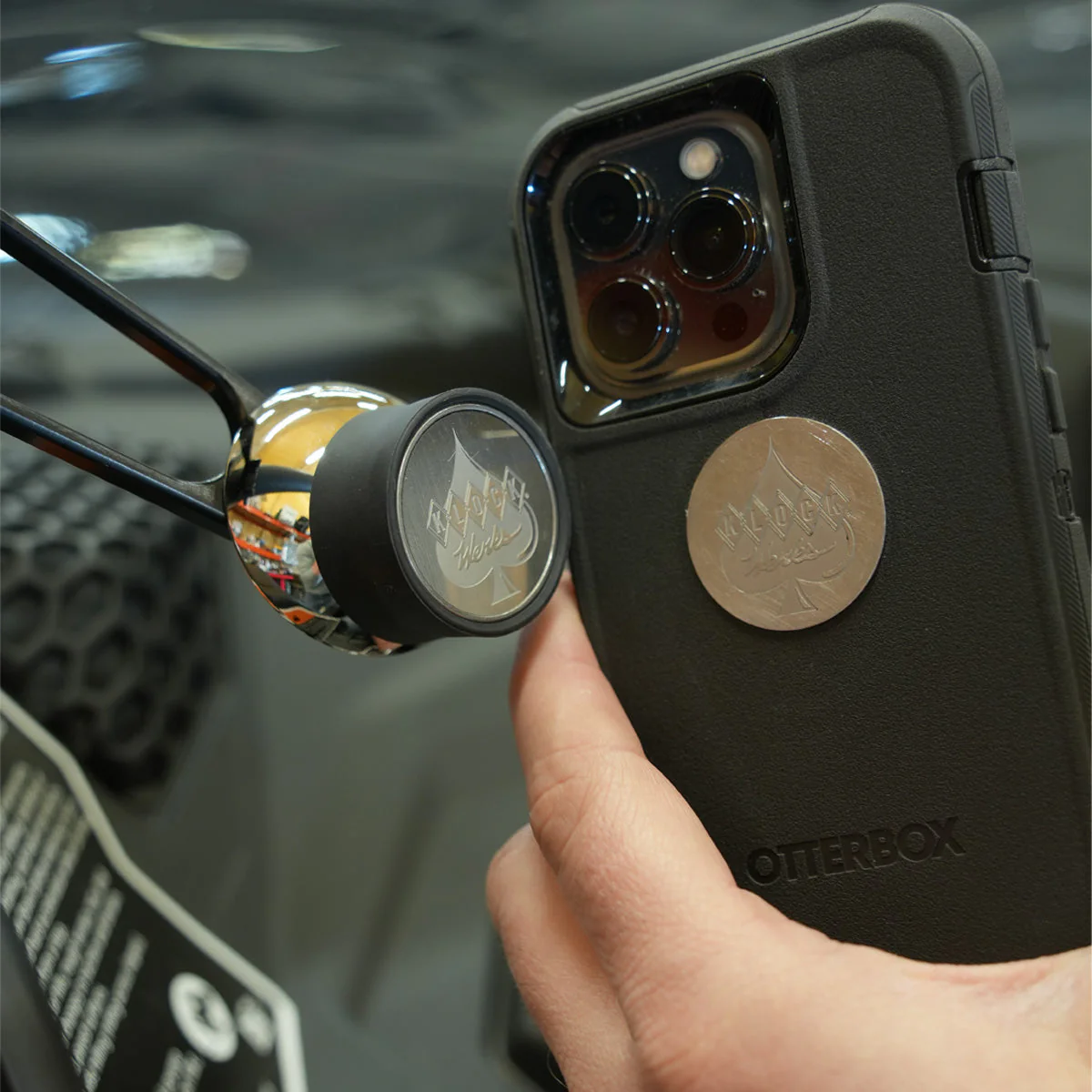 iOmounts® Offset Roll Cage Magnetic UTV Phone Mount - Image 14