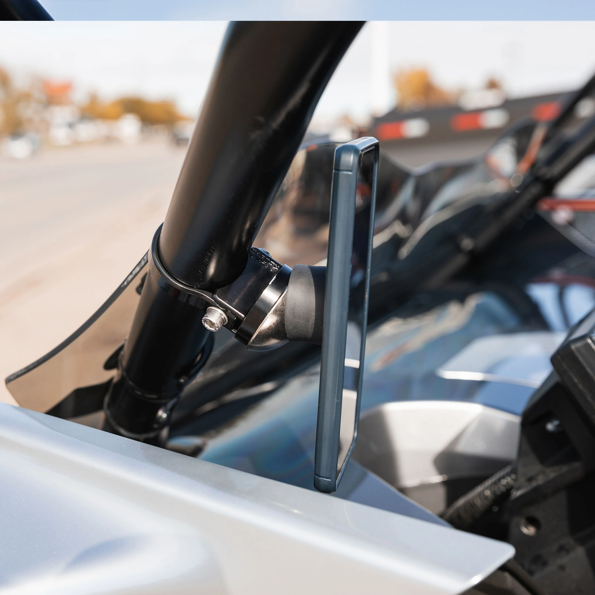 iOmounts® Roll Cage Magnetic UTV Phone Mount - Image 7