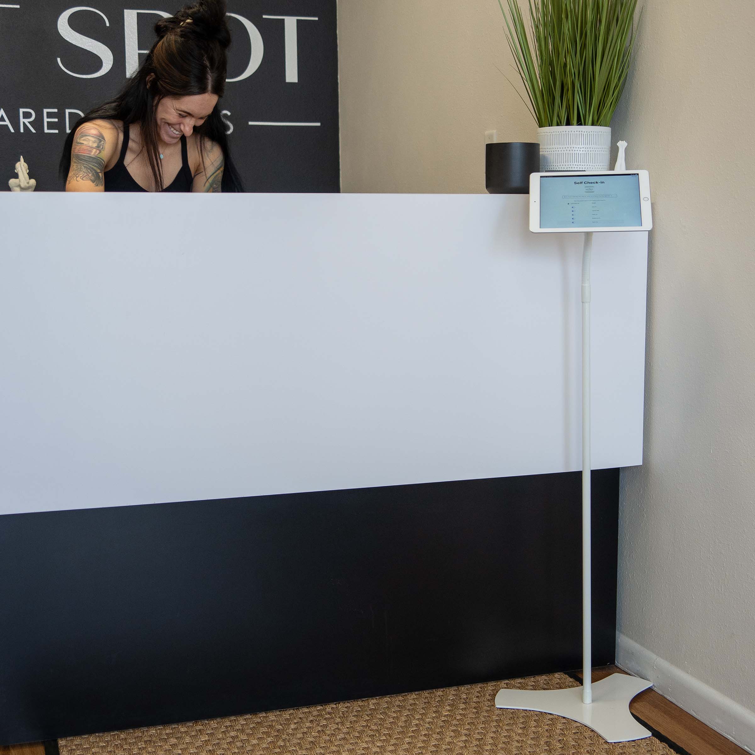 iOstandXT® Magnetic Device Floor Stand - Image 4