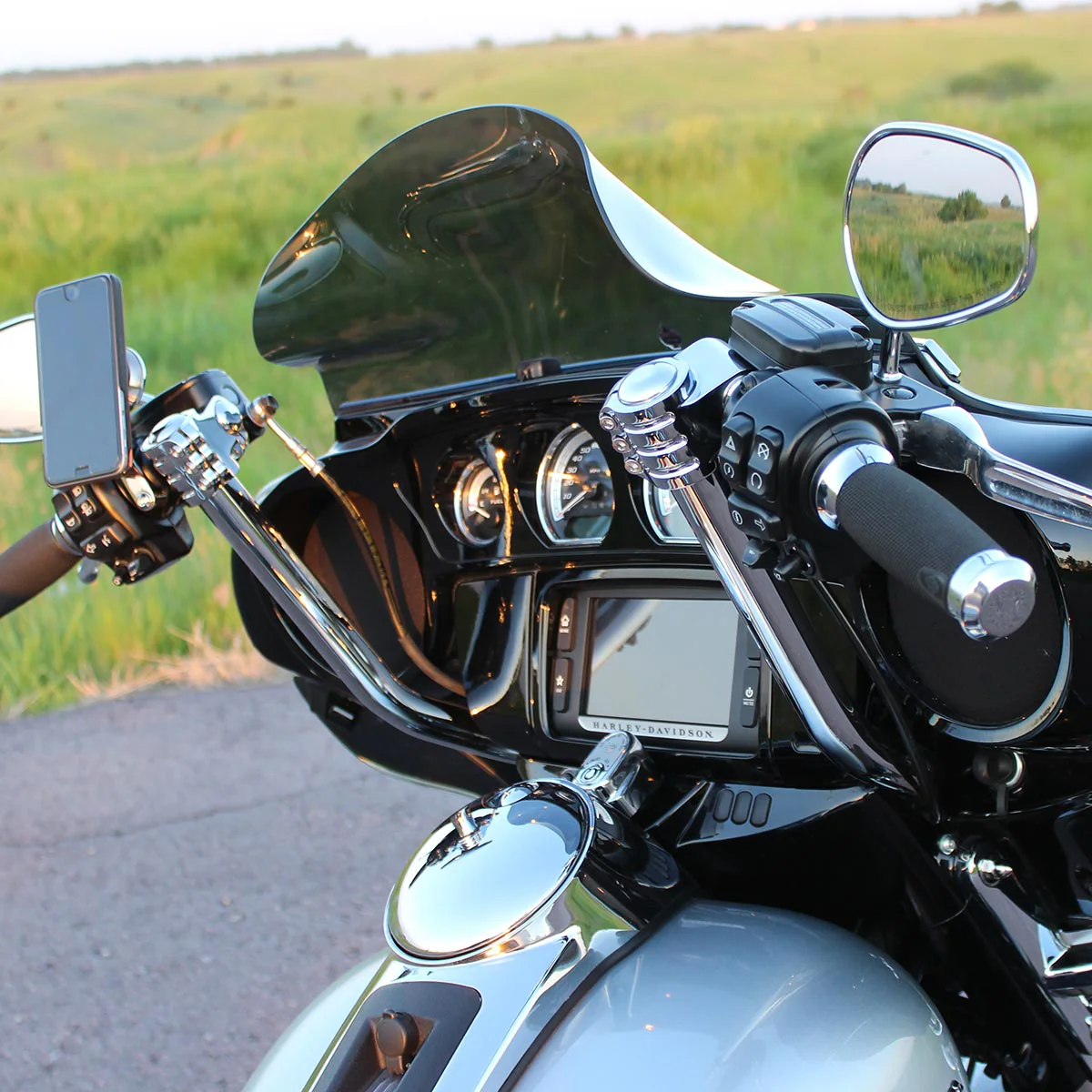 KlipHanger Handlebars for Harley-Davidson® 2008-2025 Street Glide (FLHT, FLHX) - Image 8