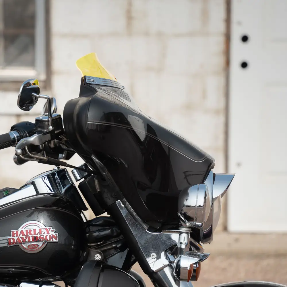 Kolor FlareĀ® Windshield for Harley-DavidsonĀ® 1996-2013 Street Glide (FLHT, FLHX) - Image 12