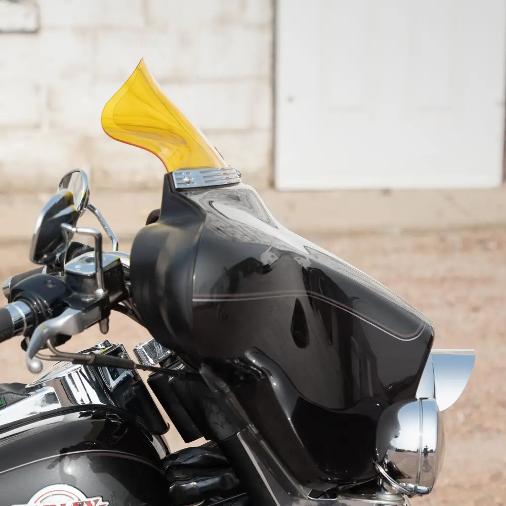 Kolor FlareĀ® Windshield for Harley-DavidsonĀ® 1996-2013 Street Glide (FLHT, FLHX) - Image 43
