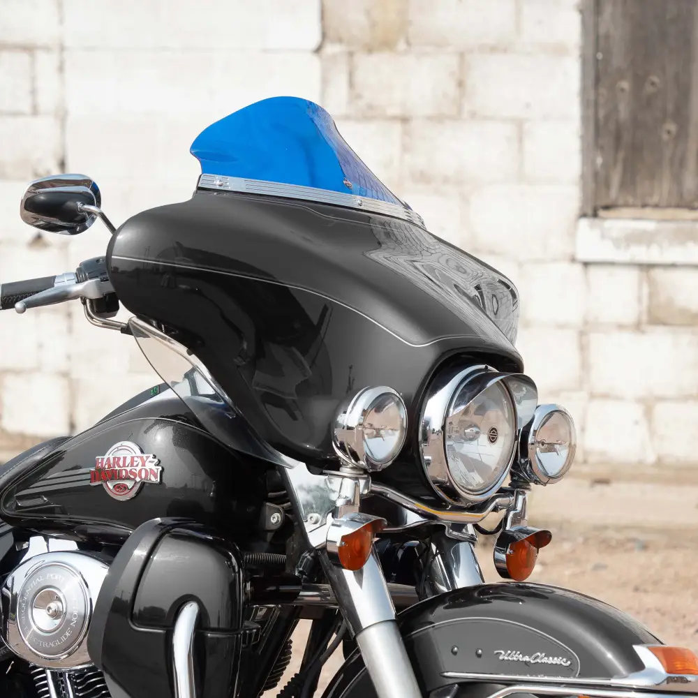 Kolor FlareĀ® Windshield for Harley-DavidsonĀ® 1996-2013 Street Glide (FLHT, FLHX) - Image 48