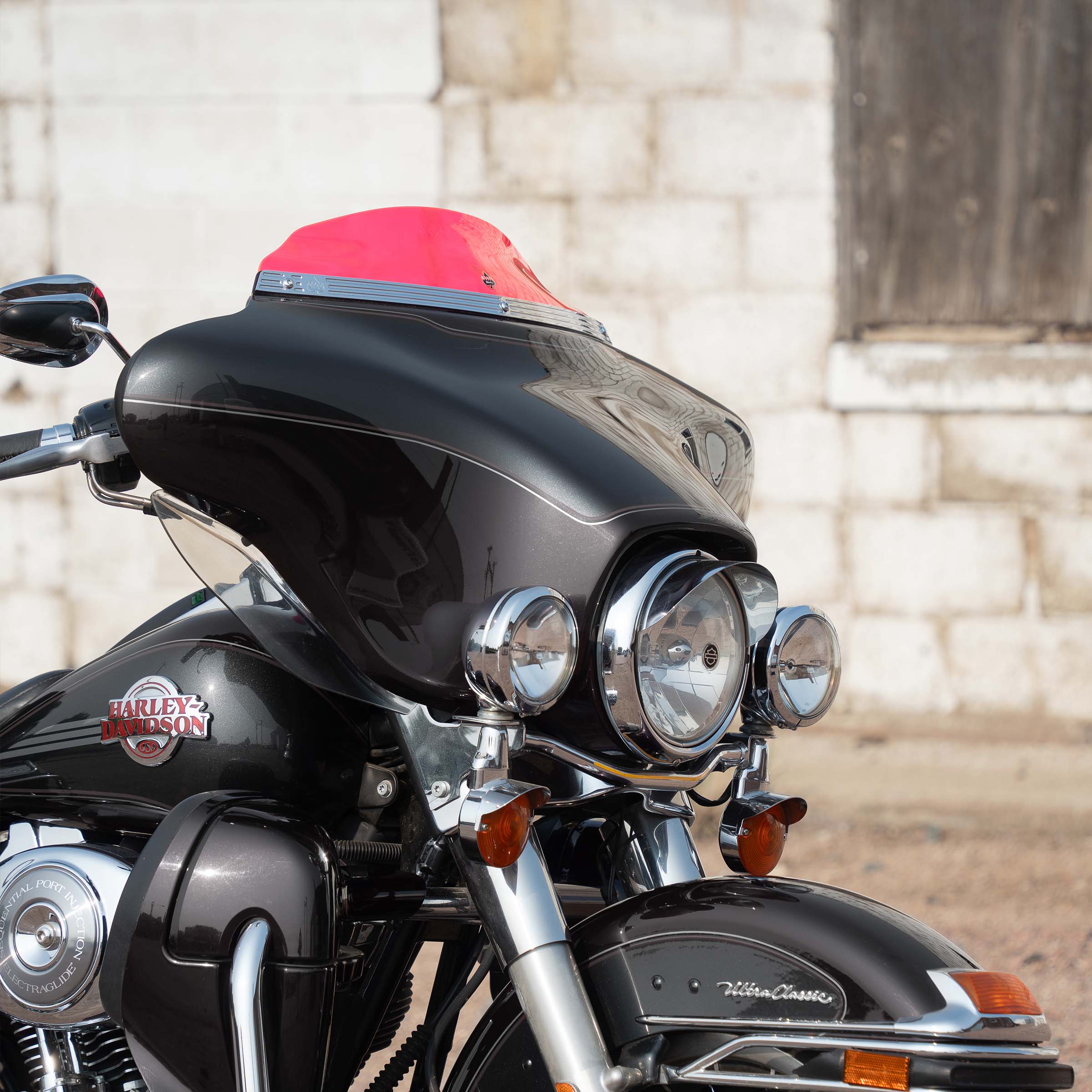 Kolor FlareĀ® Windshield for Harley-DavidsonĀ® 1996-2013 Street Glide (FLHT, FLHX) - Image 5