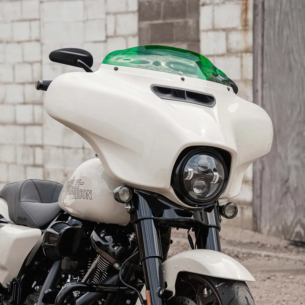 Kolor FlareĀ® Windshield for Harley-DavidsonĀ® 2014-2025 Street Glide (FLHT, FLHX) - Image 35
