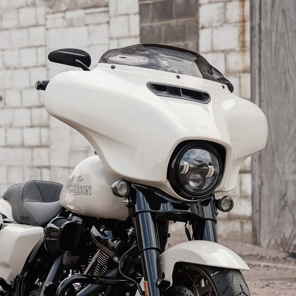 Kolor FlareĀ® Windshield for Harley-DavidsonĀ® 2014-2025 Street Glide (FLHT, FLHX) - Image 41