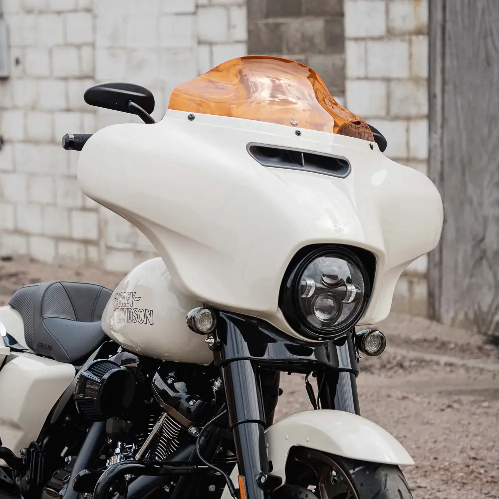 Kolor FlareĀ® Windshield for Harley-DavidsonĀ® 2014-2025 Street Glide (FLHT, FLHX) - Image 48