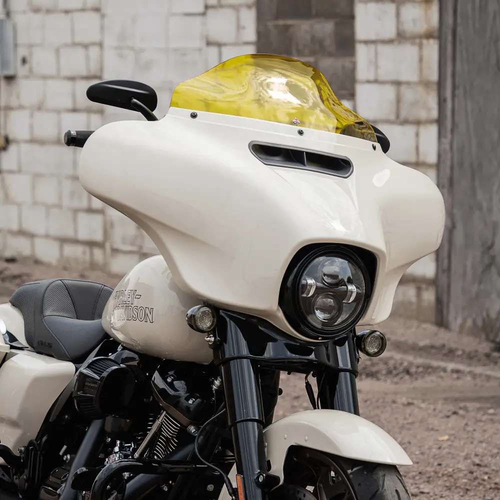 Kolor FlareĀ® Windshield for Harley-DavidsonĀ® 2014-2025 Street Glide (FLHT, FLHX) - Image 50