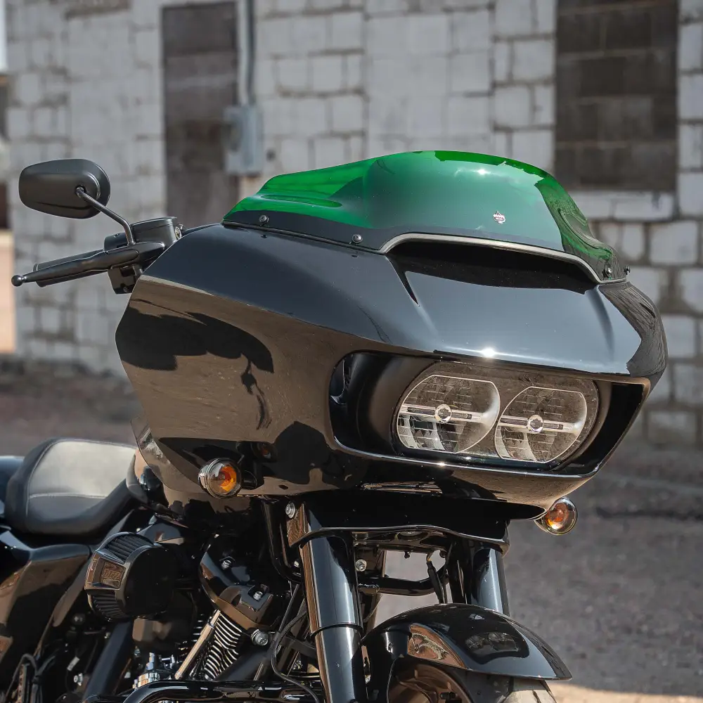 Kolor FlareĀ® Windshield for Harley-DavidsonĀ® 2015-2025 Road Glide (FLTR) - Image 34