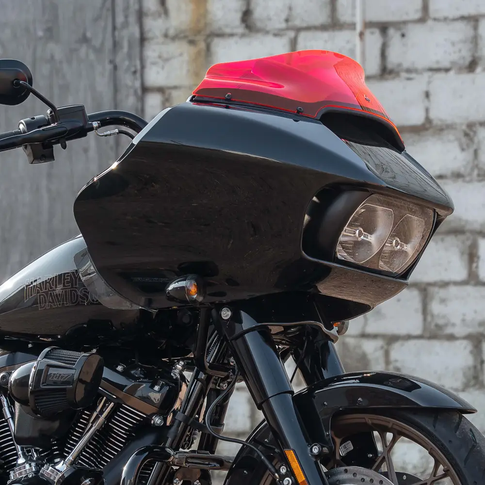 Kolor FlareĀ® Windshield for Harley-DavidsonĀ® 2015-2025 Road Glide (FLTR) - Image 4