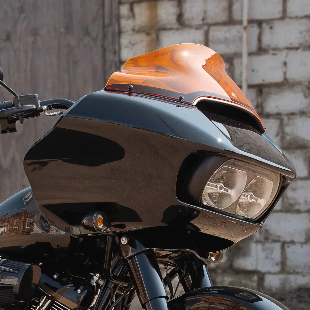 Kolor FlareĀ® Windshield for Harley-DavidsonĀ® 2015-2025 Road Glide (FLTR) - Image 48