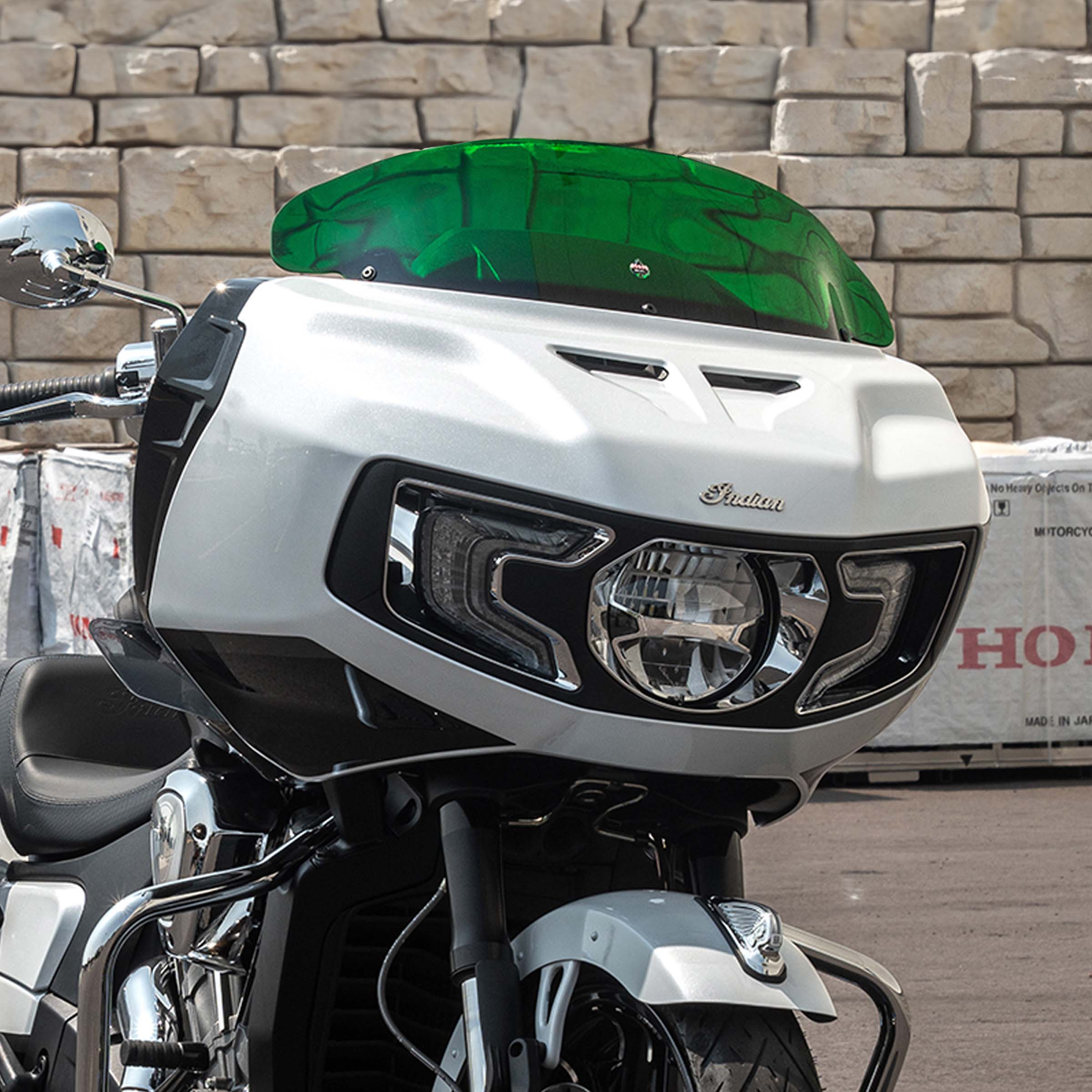 Kolor Flare® Windshield for Indian® 2020-2026 Challenger and Pursuit - Image 22
