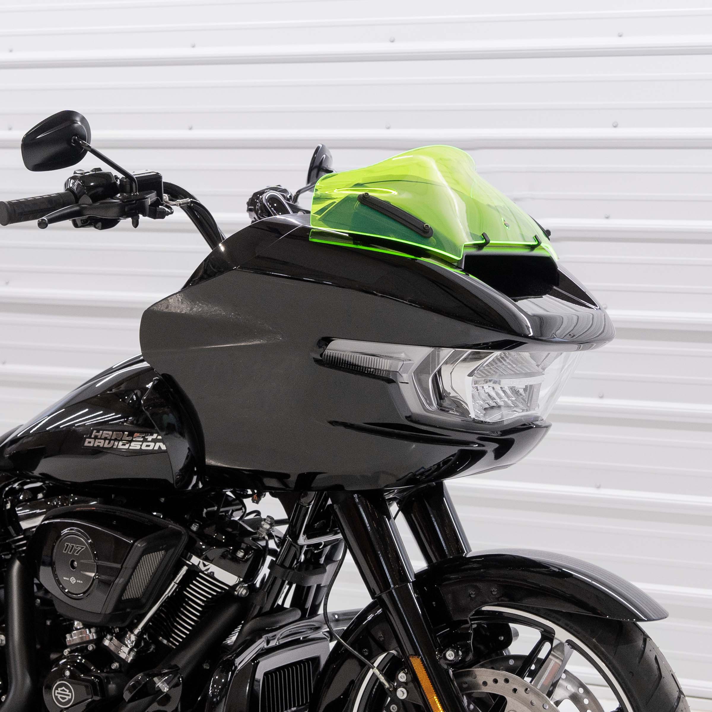 Kolor FlareĀ® Windshield for Harley-DavidsonĀ® 2023.5-2026 Road Glide (FLTR) - Image 13