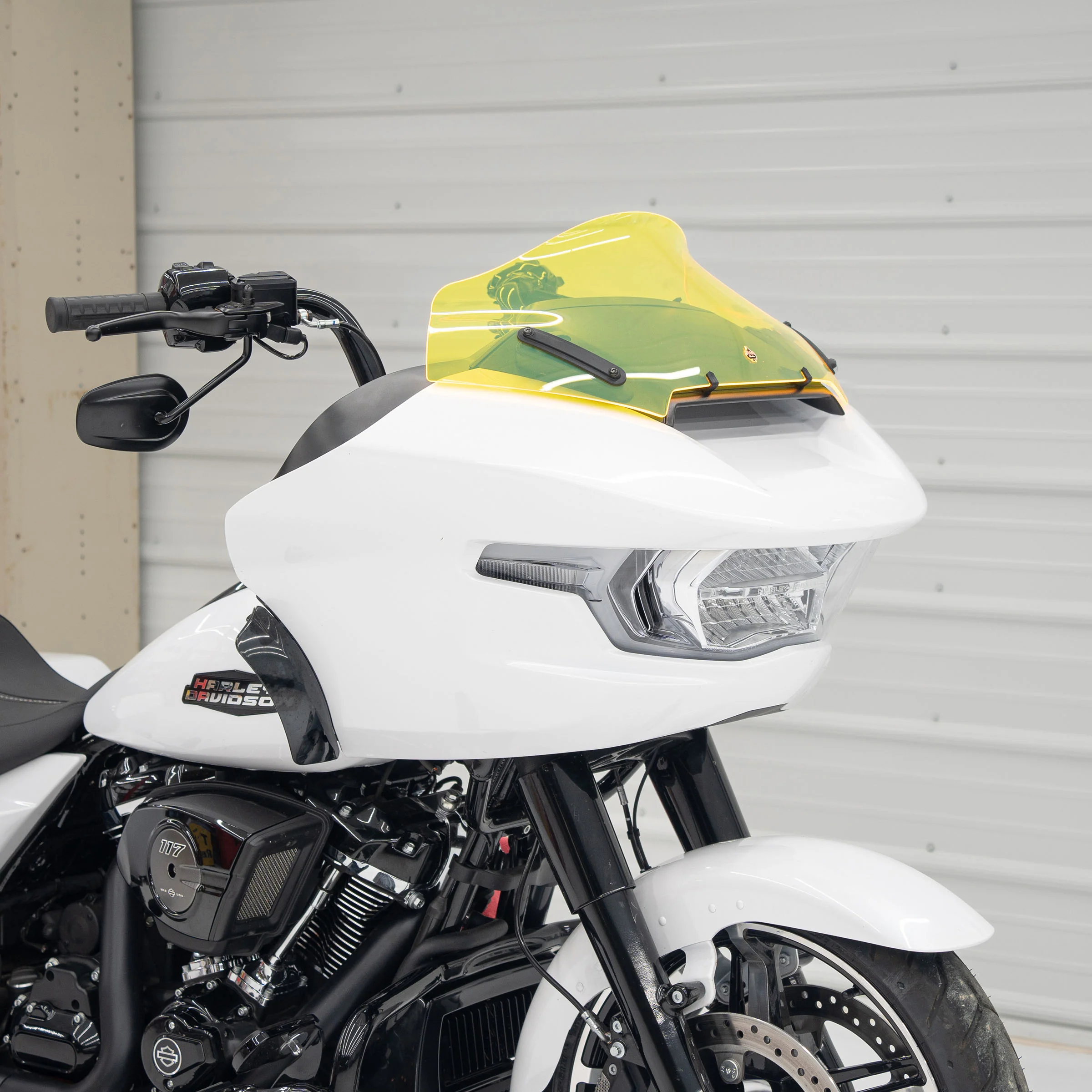 Kolor FlareĀ® Windshield for Harley-DavidsonĀ® 2023.5-2026 Road Glide (FLTR) - Image 46