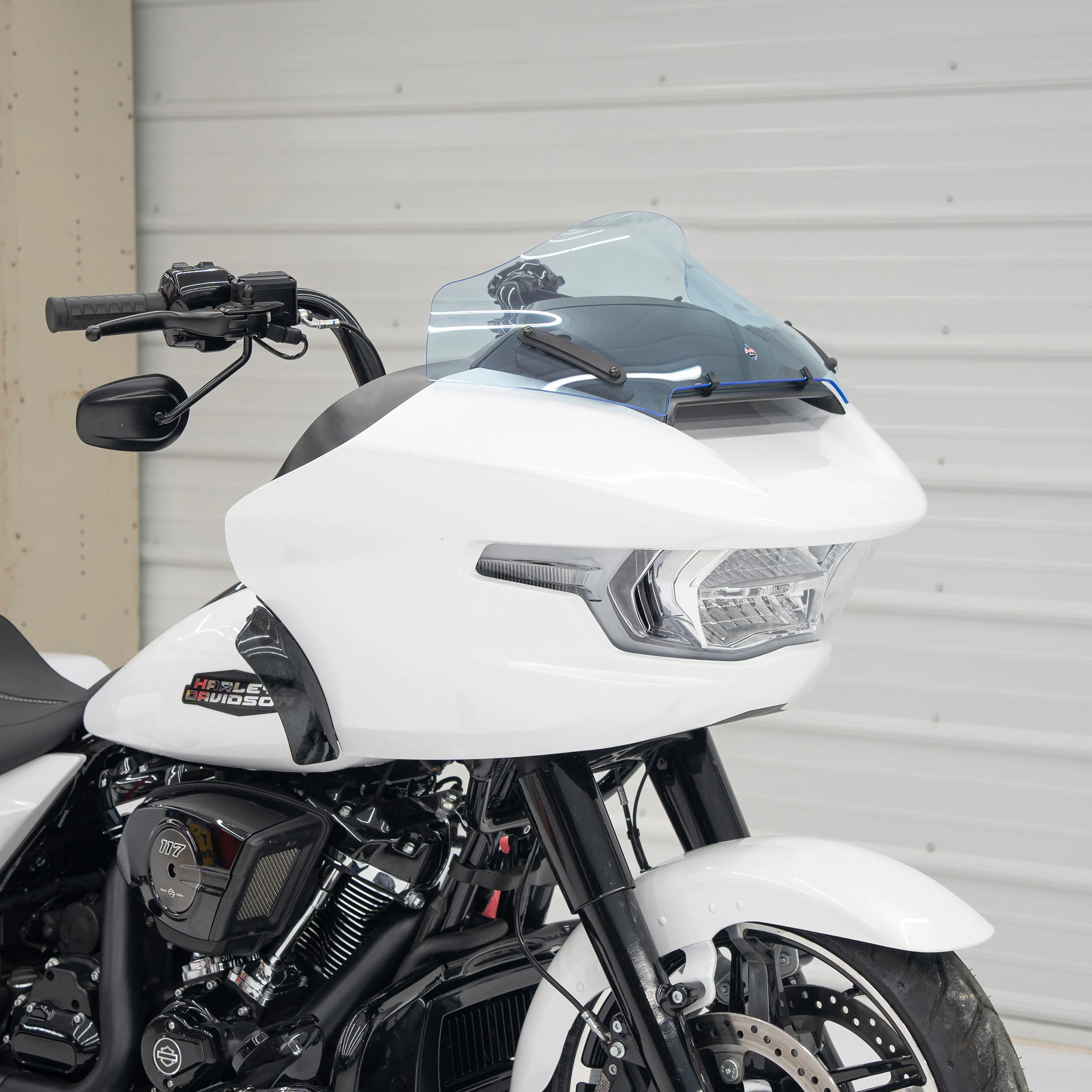 Kolor FlareĀ® Windshield for Harley-DavidsonĀ® 2023.5-2026 Road Glide (FLTR) - Image 52