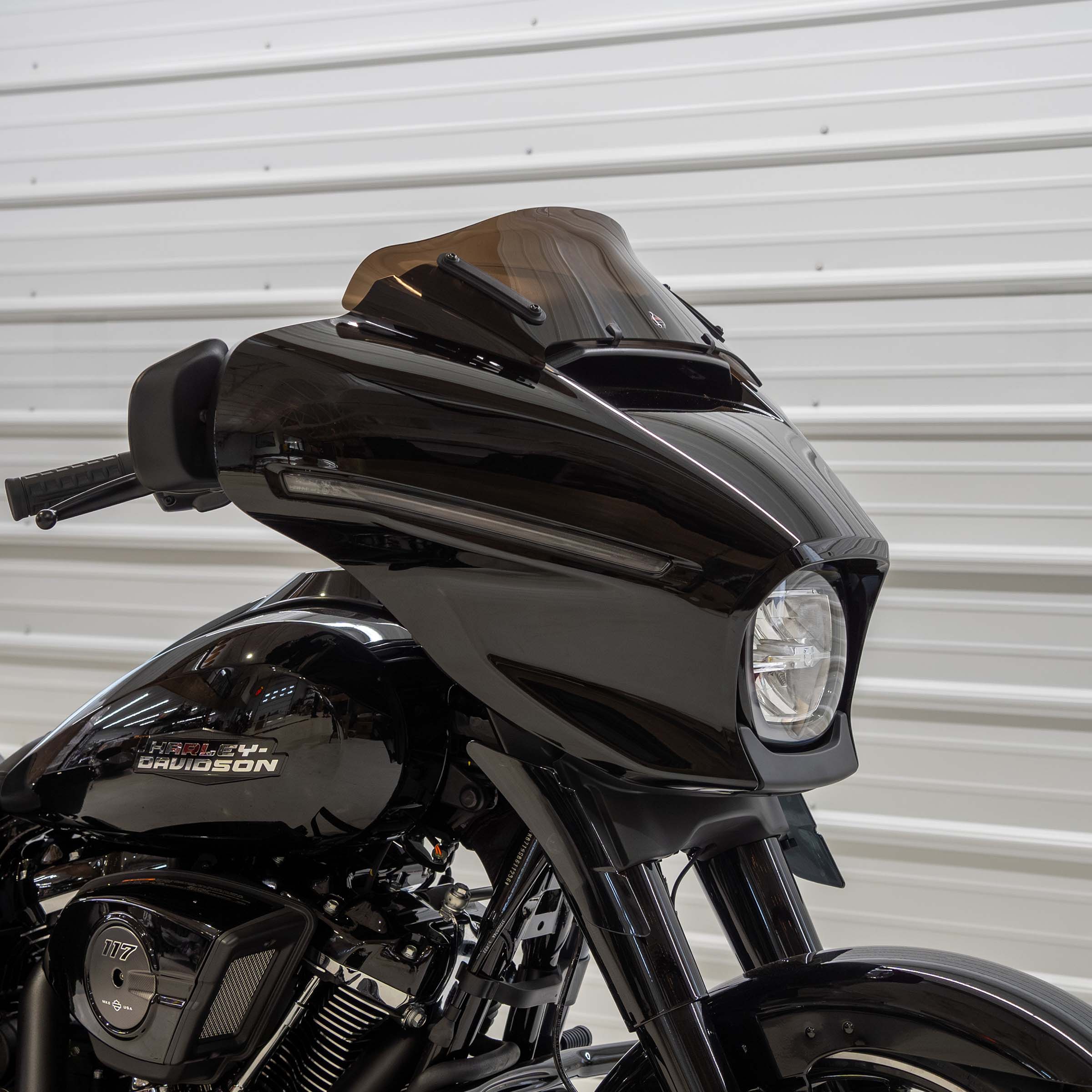 Kolor Flare® Windshield for Harley-Davidson® 2023.5-2026 Street Glide (FLHX) - Image 48